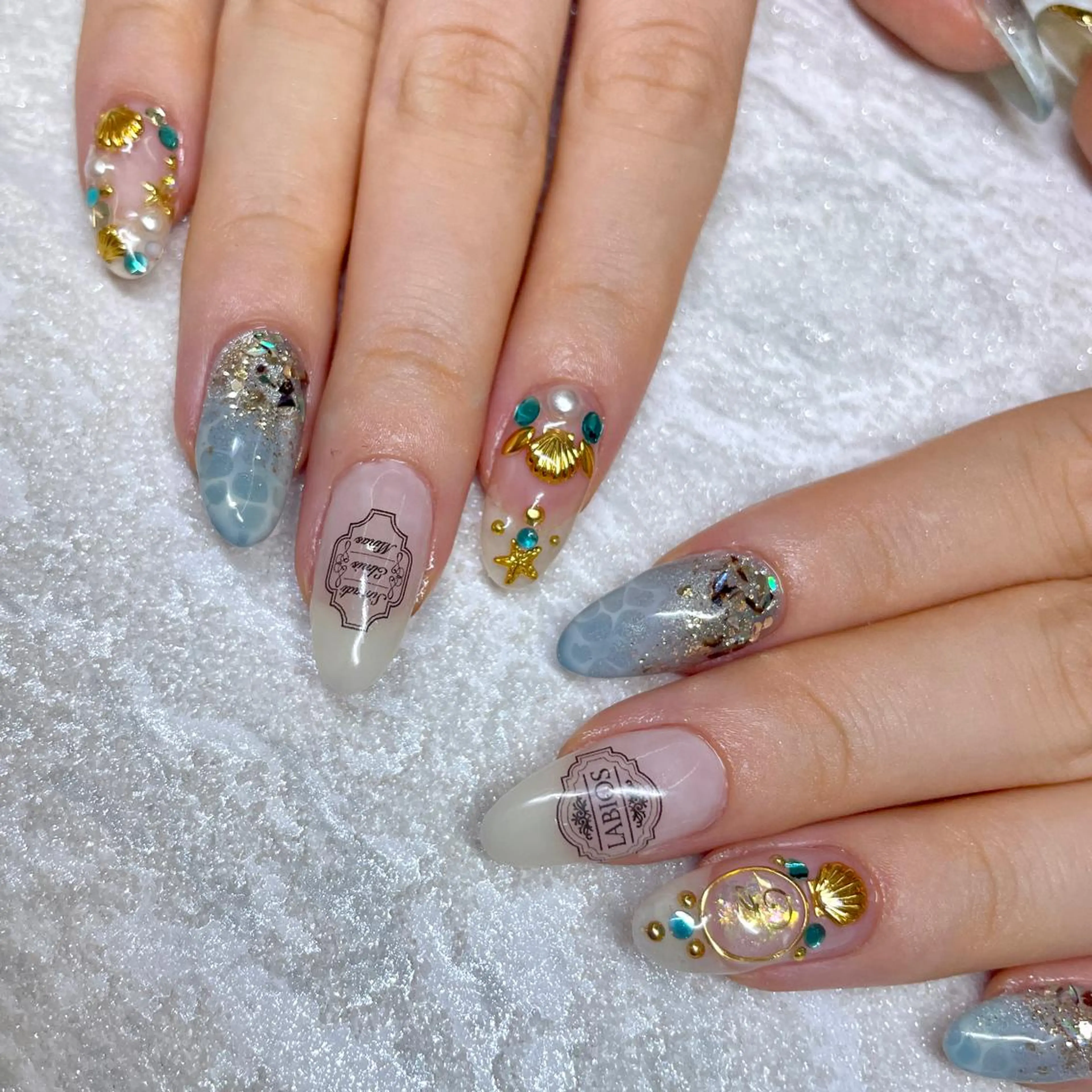 ネイル nail Eclat所属・志賀野 美喜のネイルデザイン