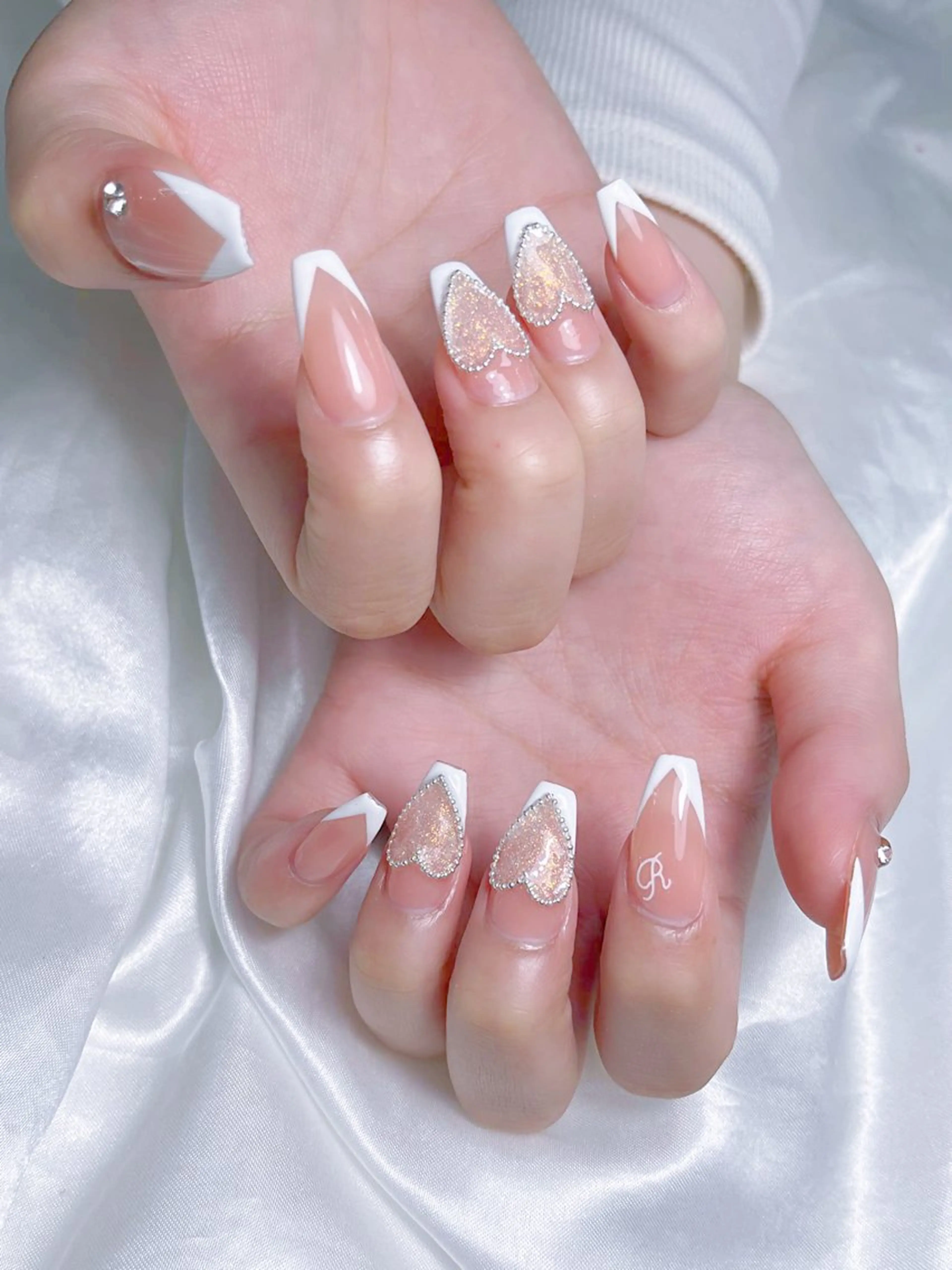 ネイル LEELA NAIL STUDIO所属・LEELA NAIL STUDIOのネイルデザイン