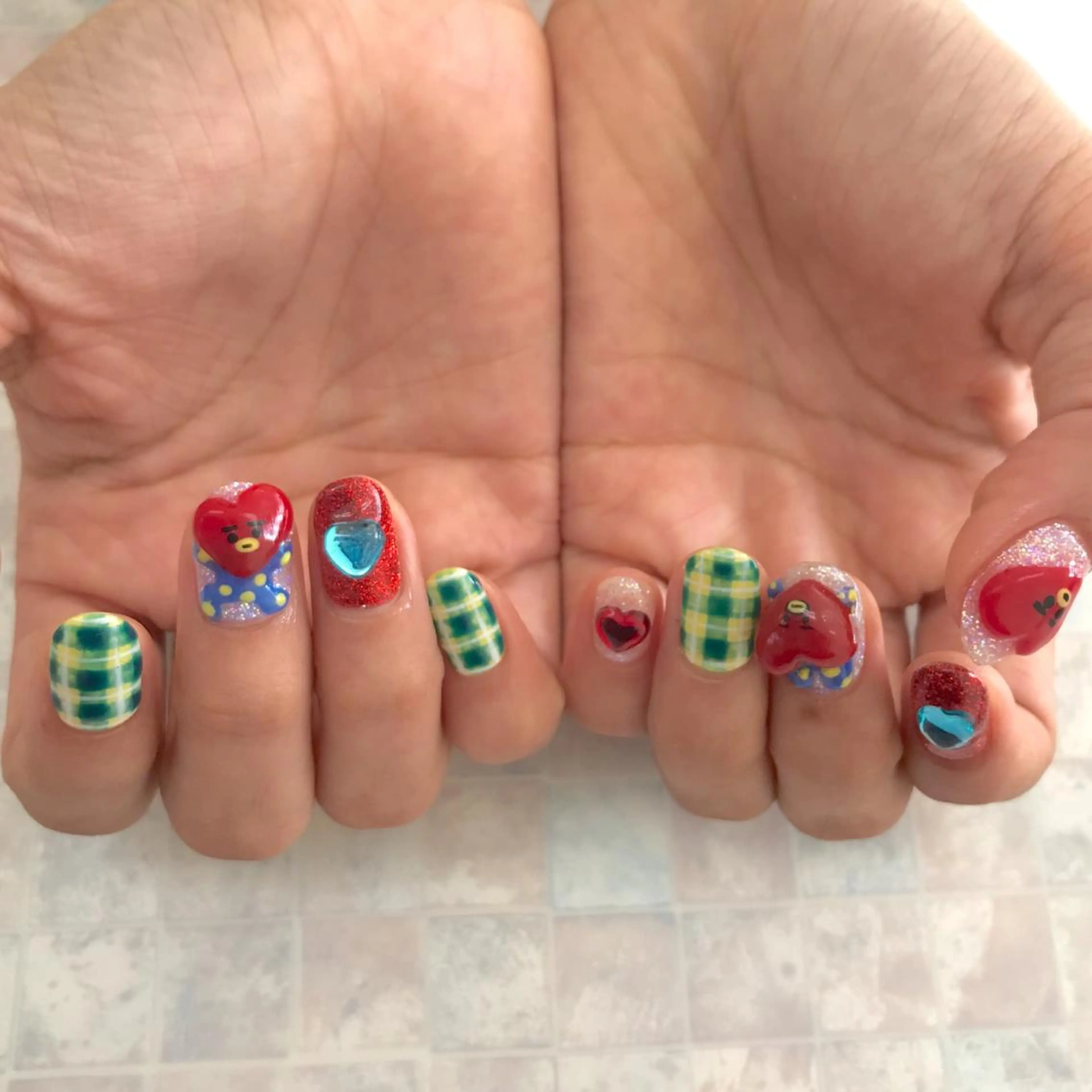 ネイル ハンドネイル 五十嵐 美智のネイルデザイン