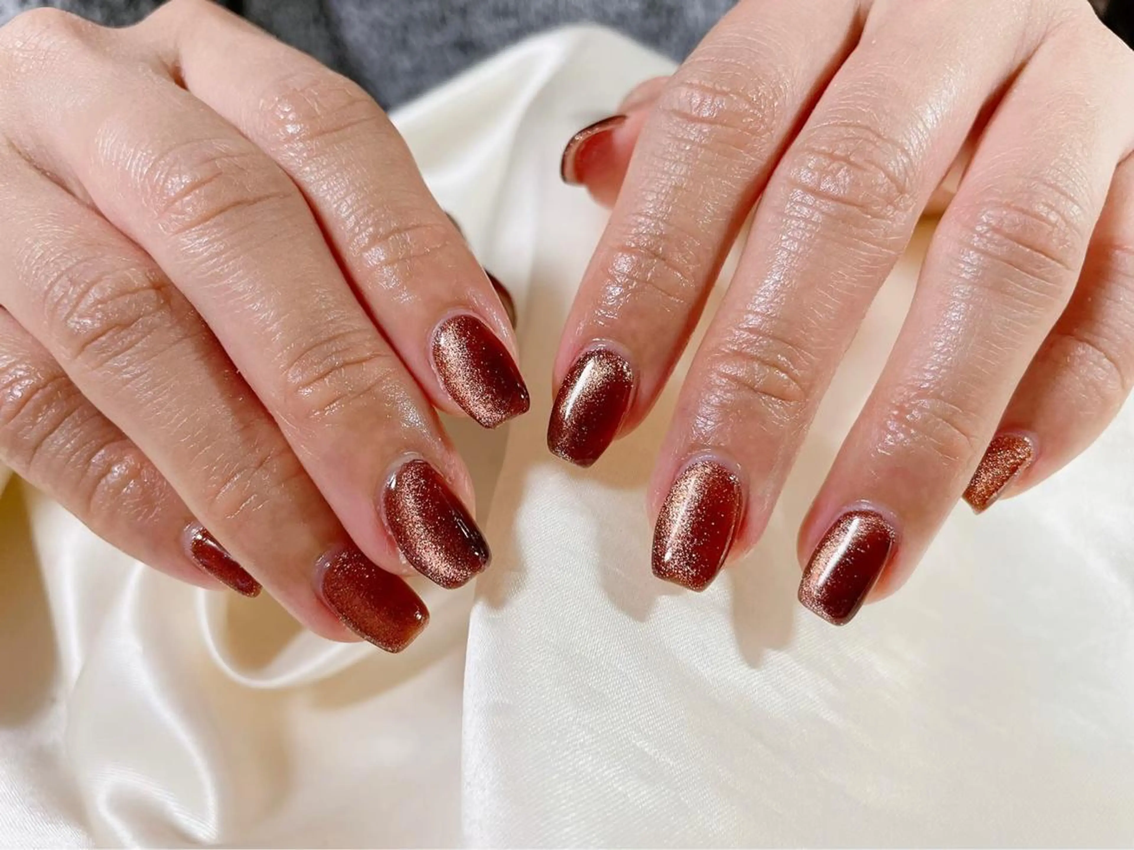 ネイル ブラウン フットネイル ジェルネイル 韓国ネイル マグネットネイル ハンドネイル Mogu nail 二子玉川のネイルデザイン