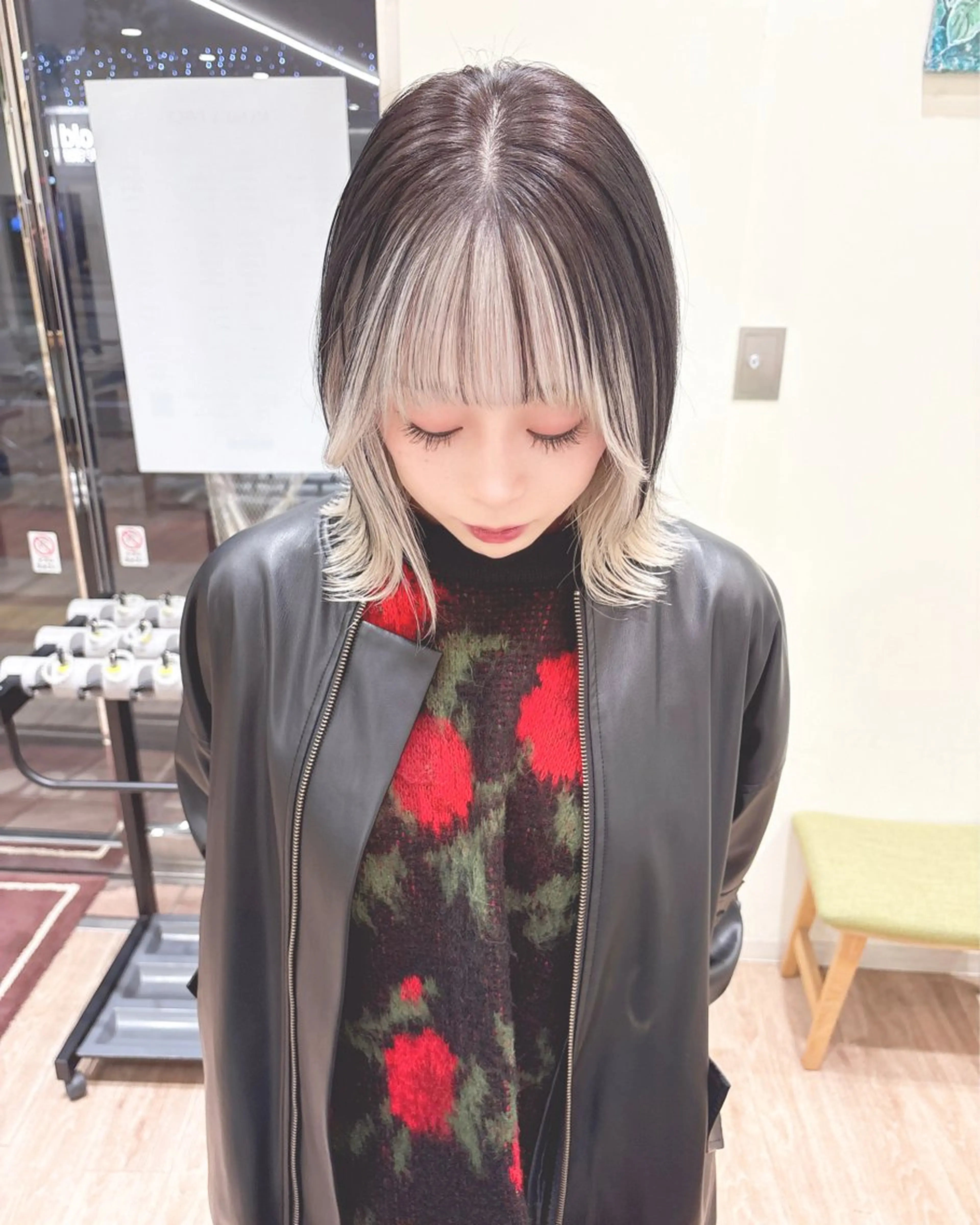 ミディアム カラー ブリーチ ケアブリーチ ハイトーンカラー ケアブリーチ 坪井佑樹のヘアスタイル