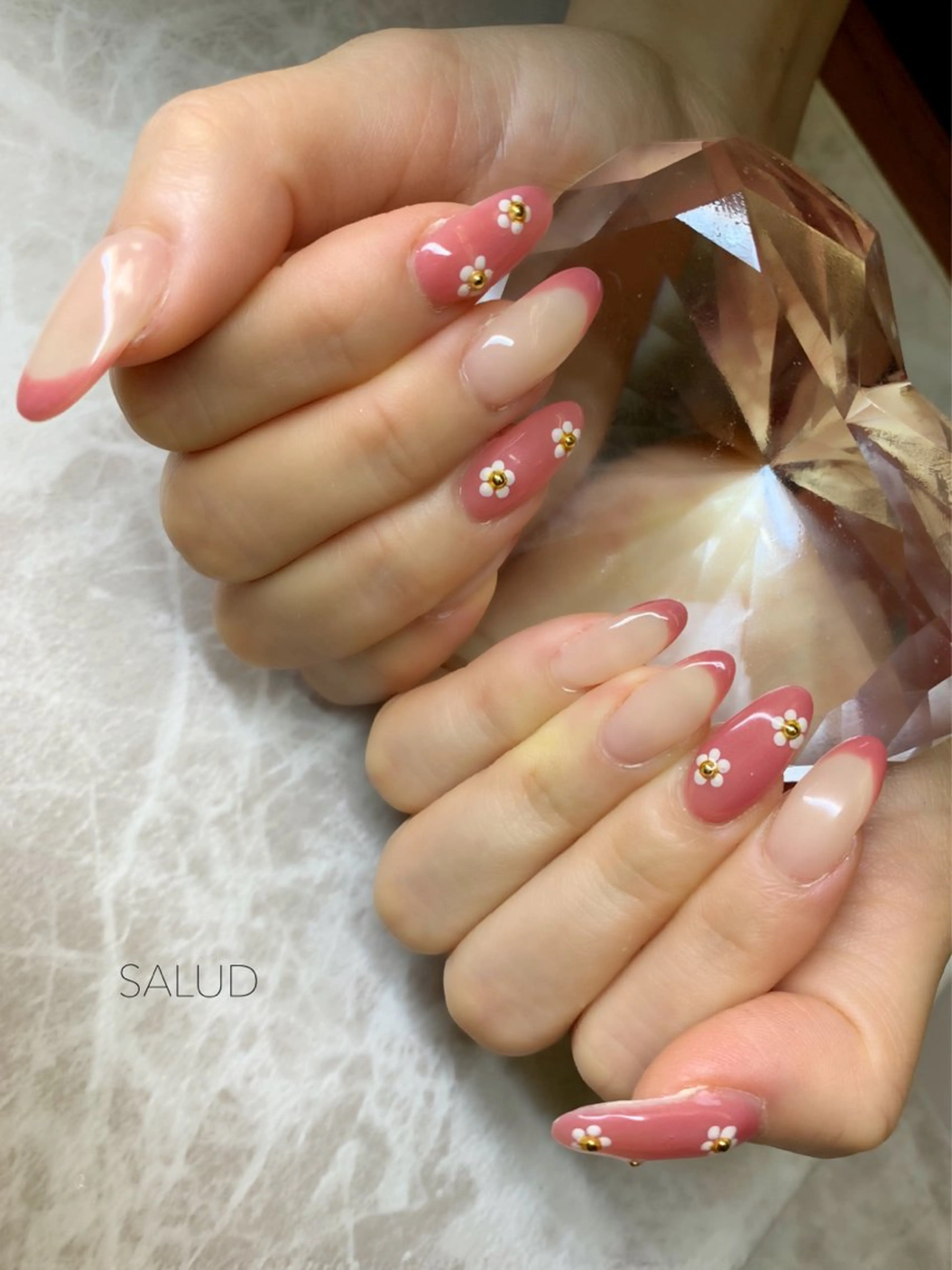 ネイル ハンドネイル Nail Salon SALUDのネイルデザイン