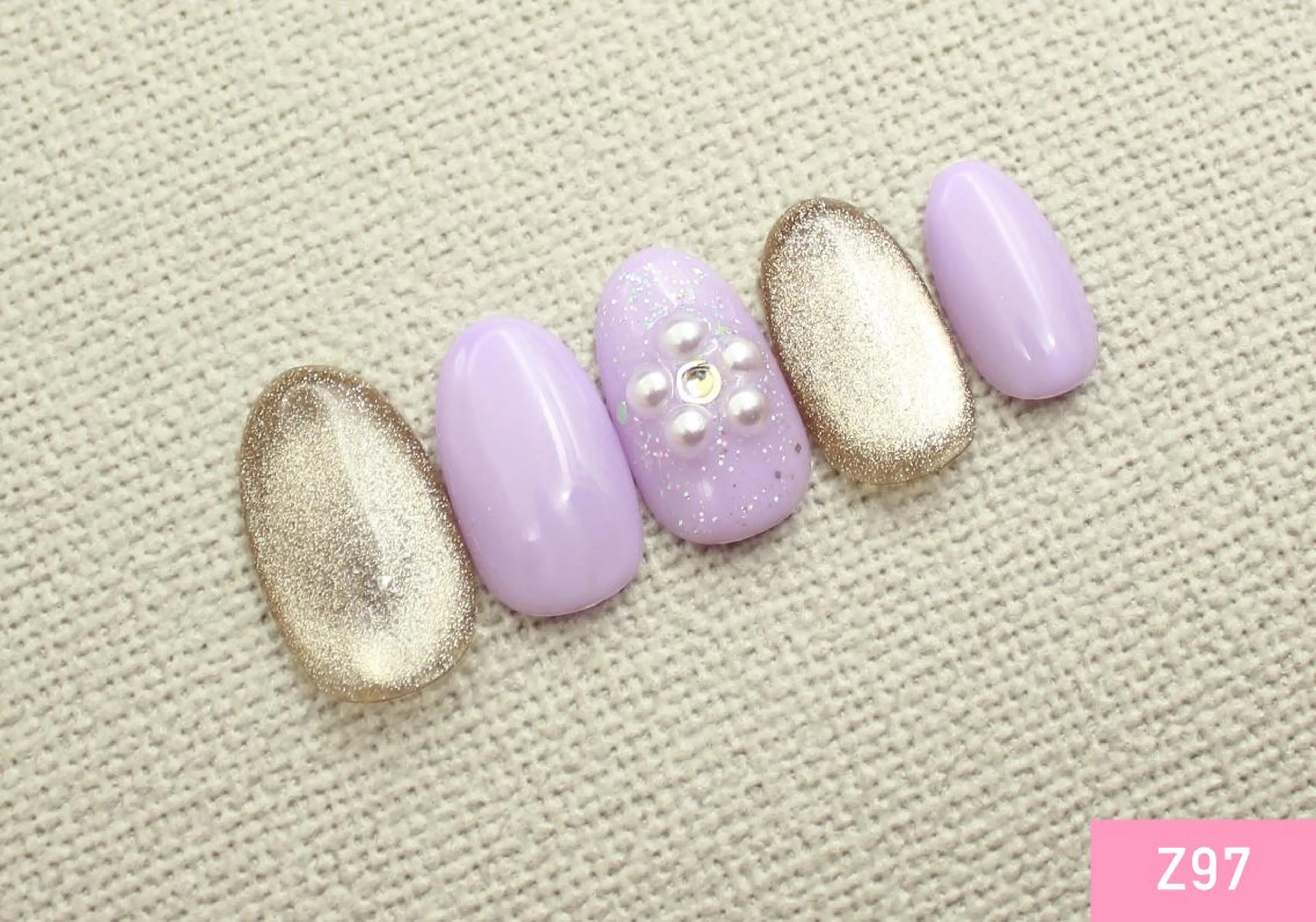 ネイル アートネイル ジェルネイル マグネットネイル 🤍 Janのネイルデザイン