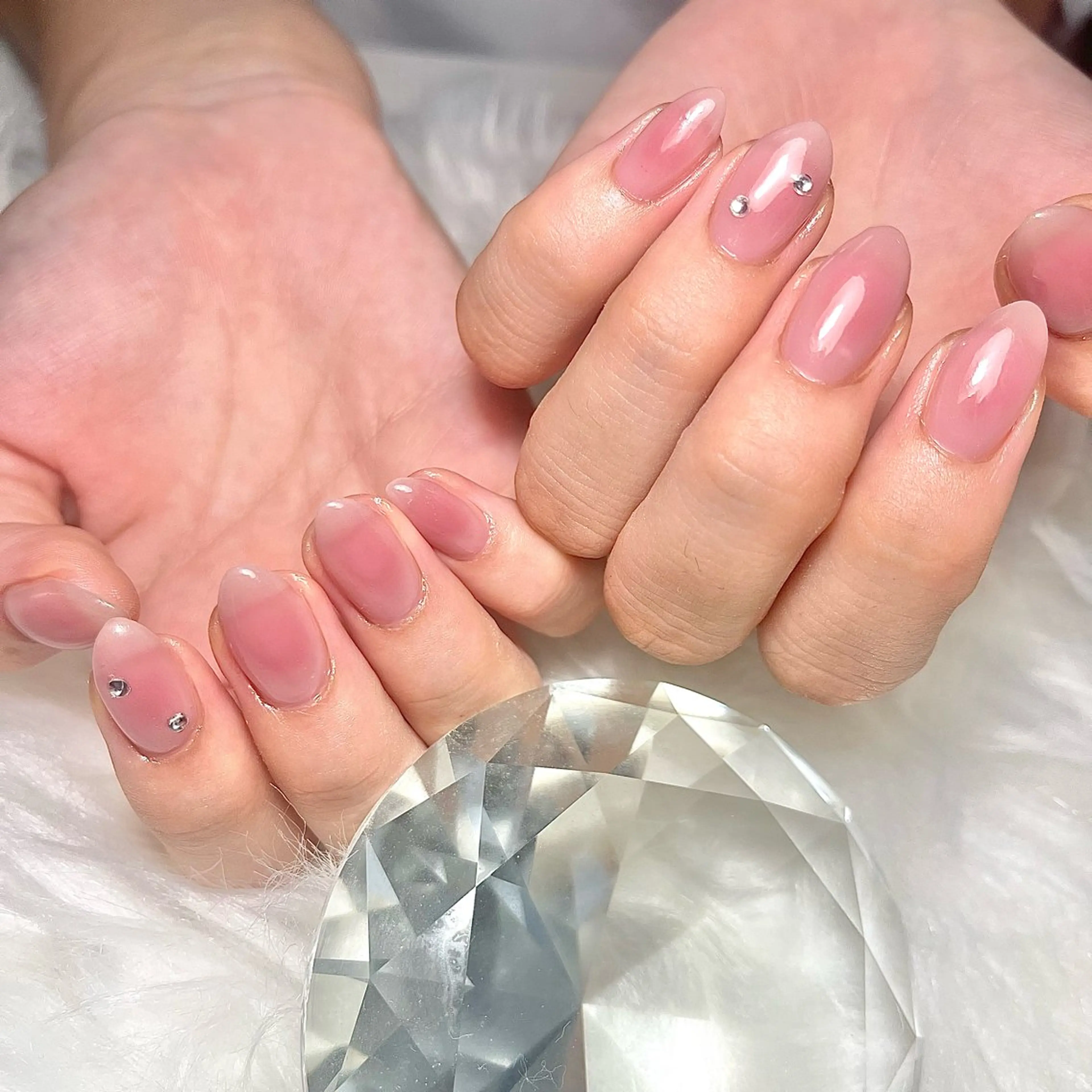 ネイル ストーンネイル ハンドネイル muui -Nail-のネイルデザイン