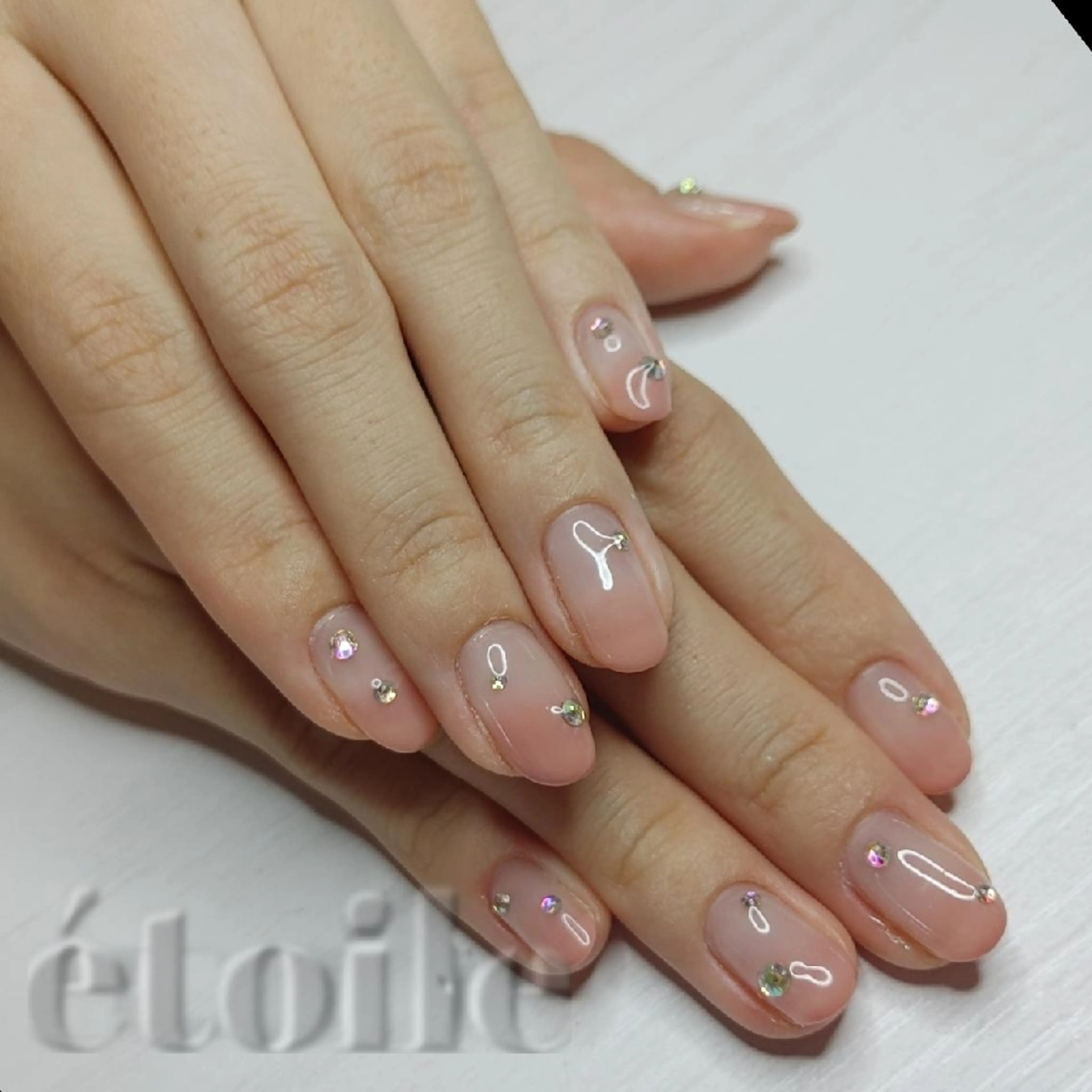 ネイル ハンドネイル ハンドケア étoile(エトワール)所属・山田 可愛のネイルデザイン