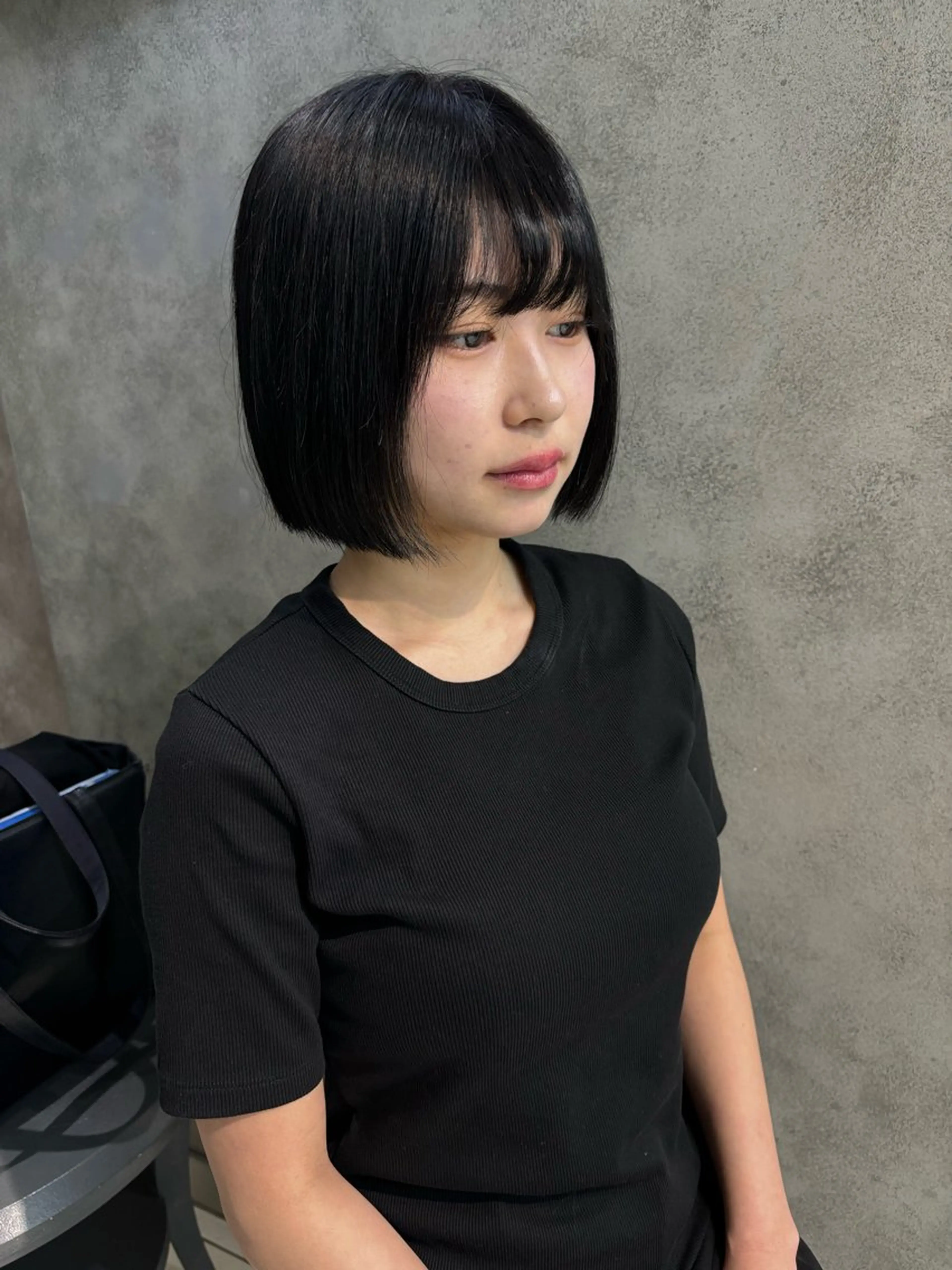 ショート カラー ヘアアレンジ ボブ/透明感ベージュ 🫧クルミ🌟のヘアスタイル