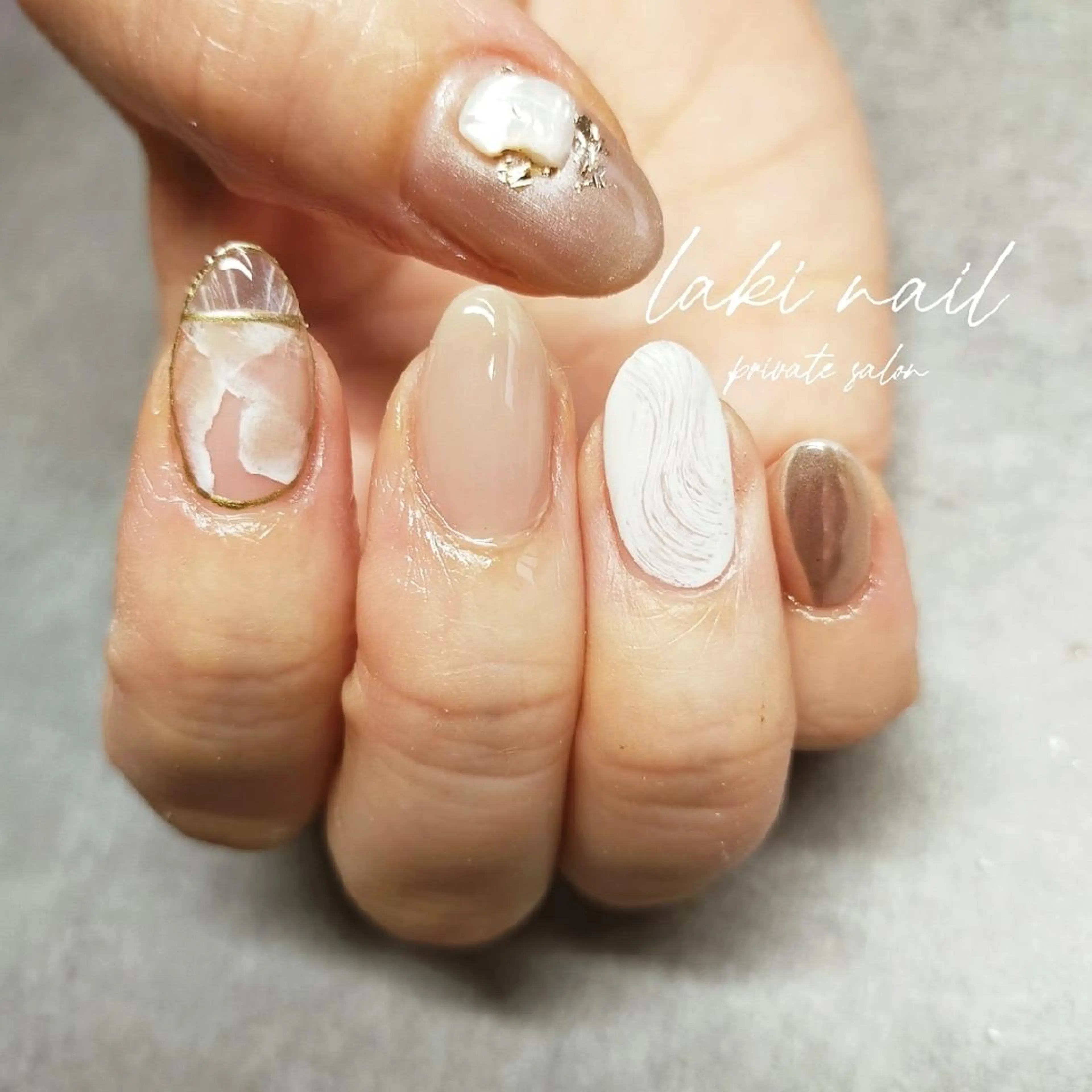 ネイル ニュアンスネイル by lakiのネイルデザイン