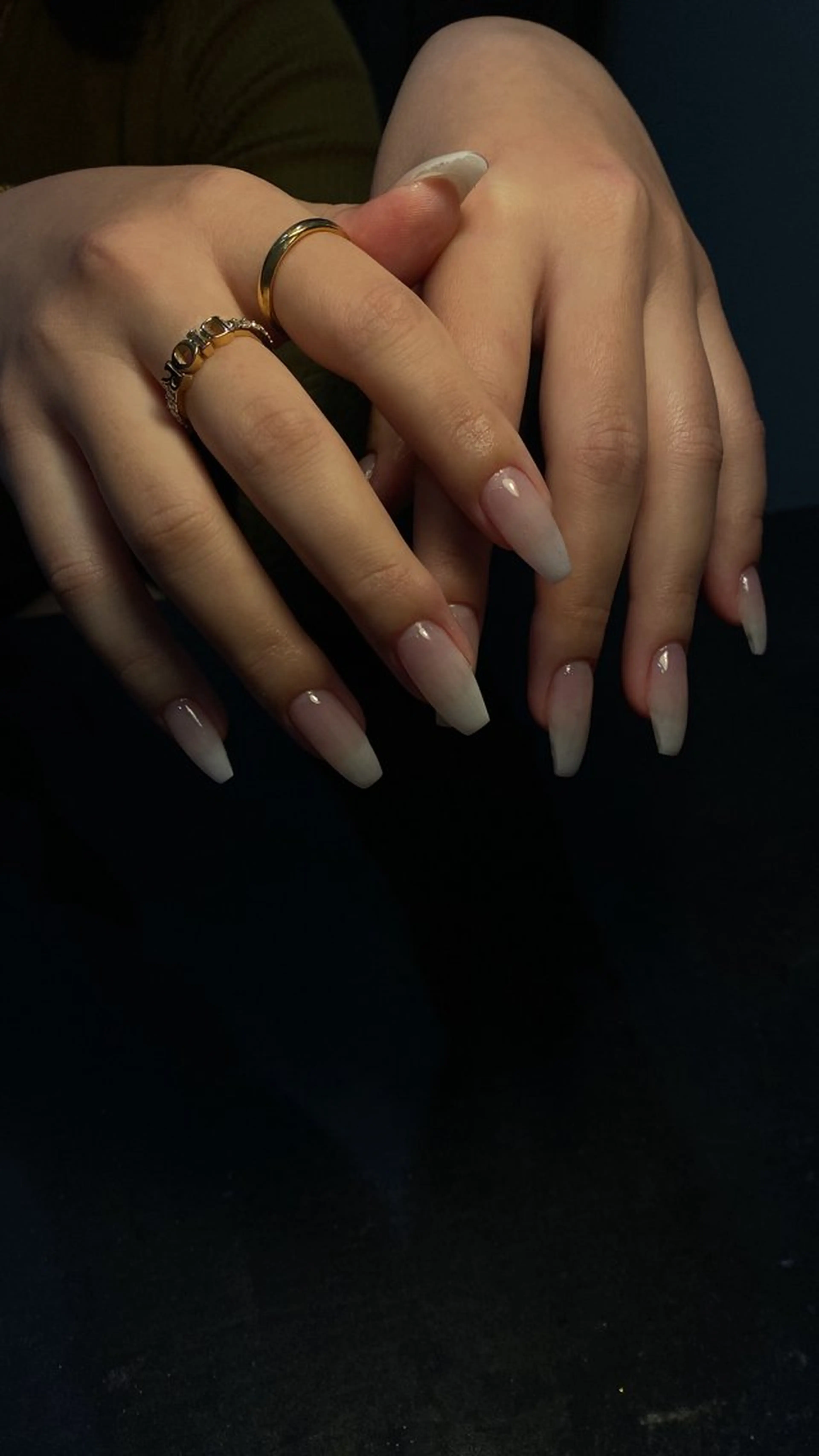 ネイル NILATE所属・渡邉 あいのネイルデザイン