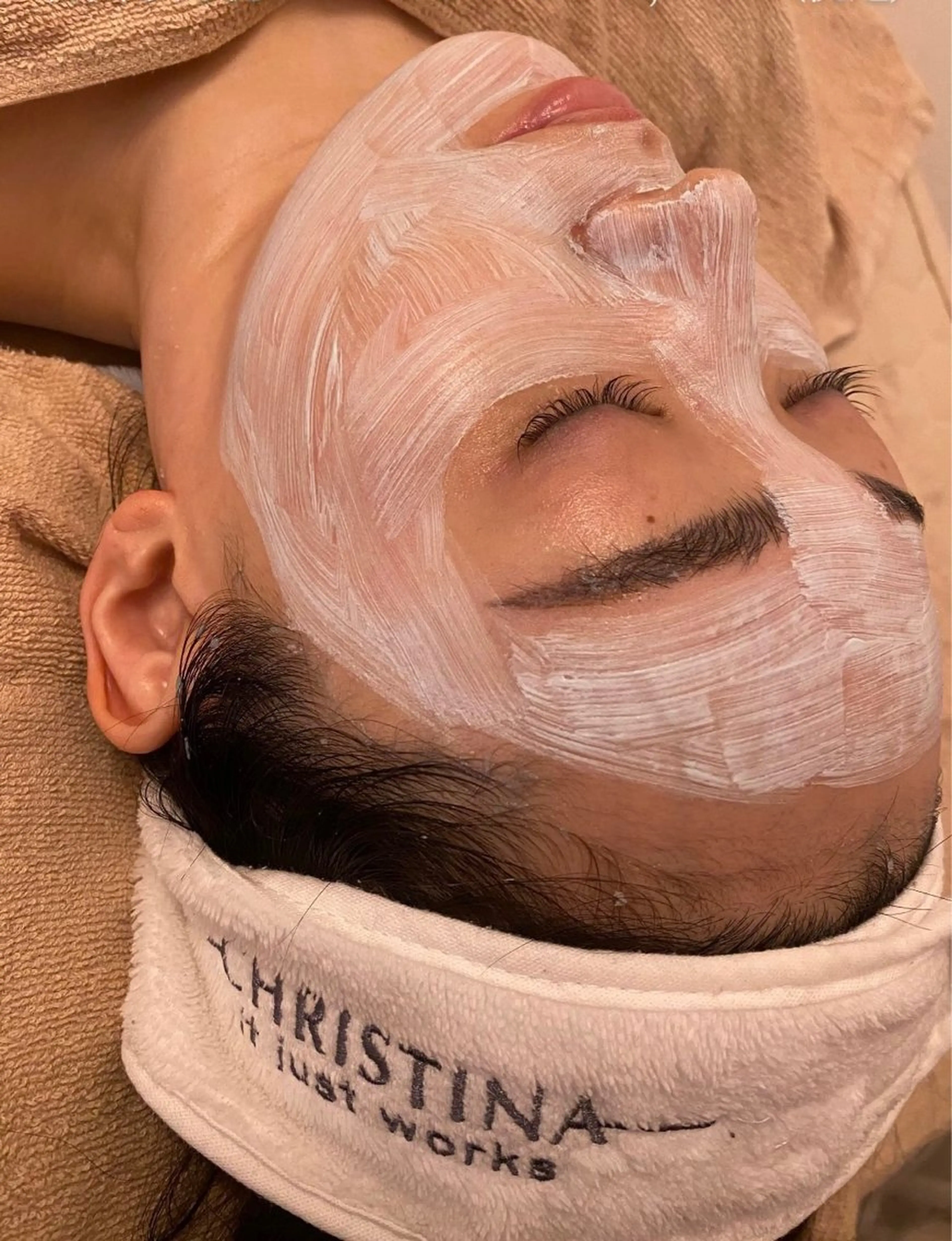 🎅１２月限定クーポン⭐️水光肌⚪️クリスティーナ【アンストレス】の写真