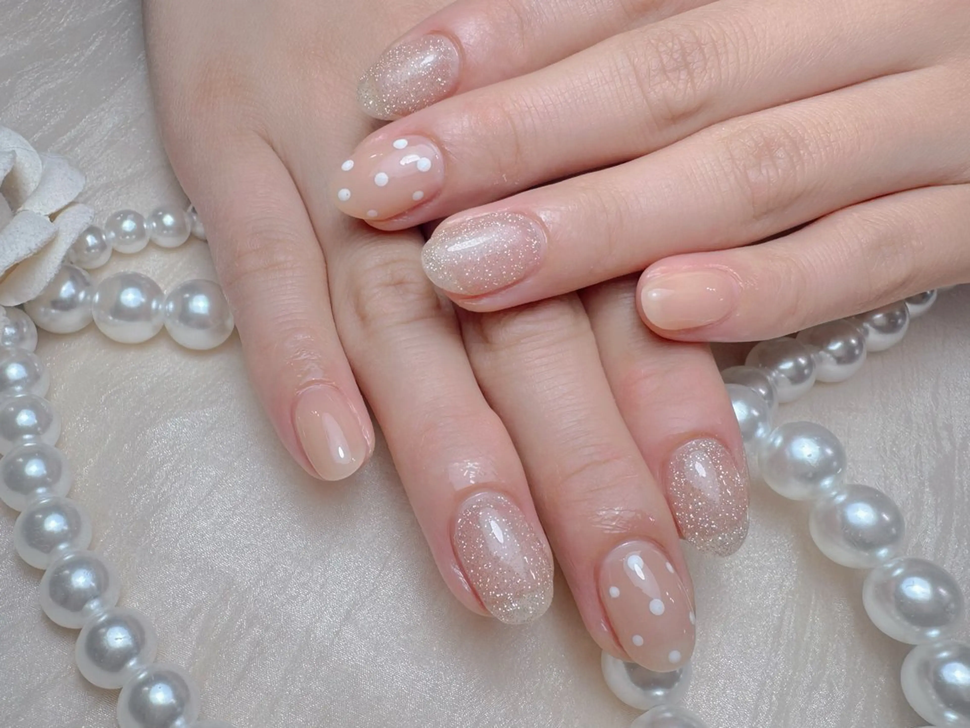 ネイル ハンドネイル マジックミラー所属・マジック ミラーのネイルデザイン