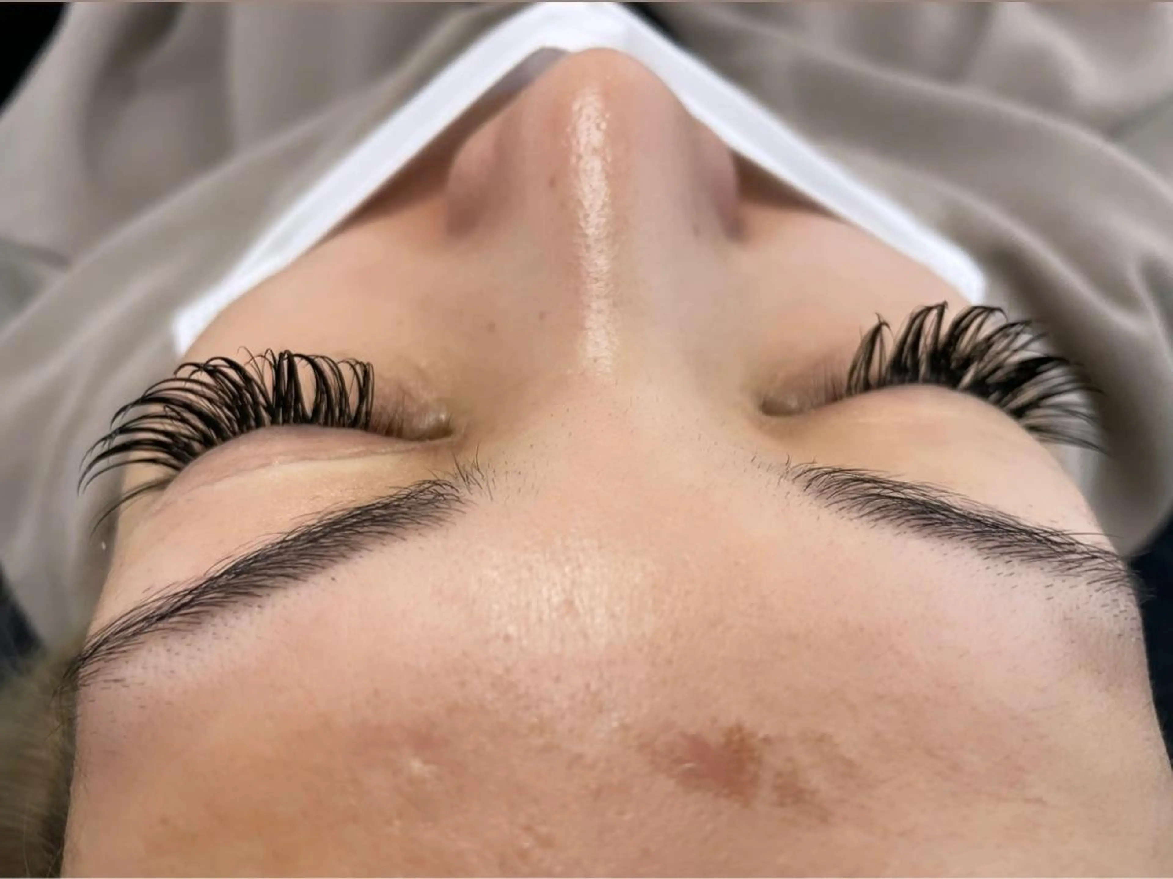 SESUNNY セサニー　SEIRAのマツエク・マツパデザイン