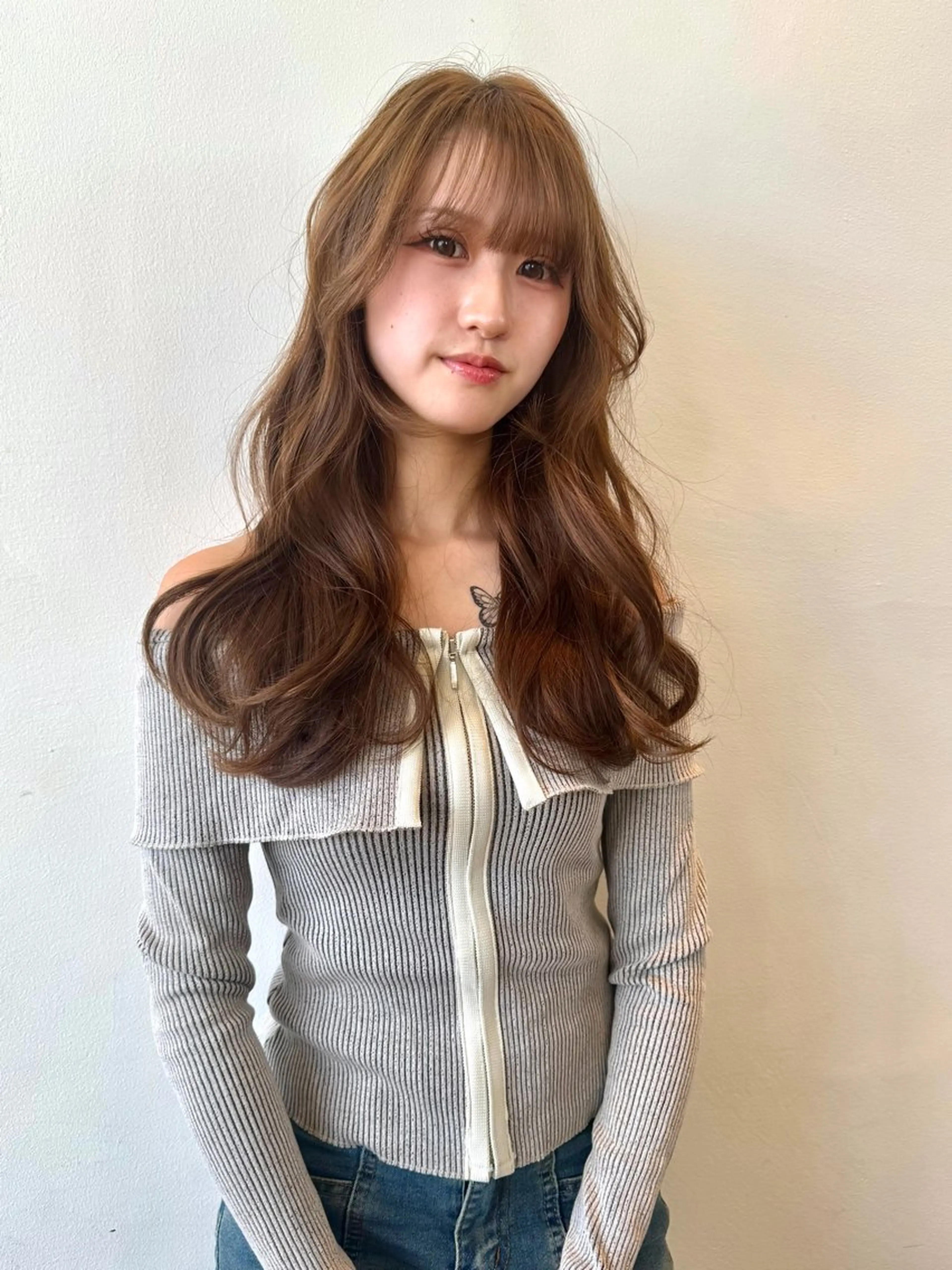 ロング カラー 小平 琳のヘアスタイル