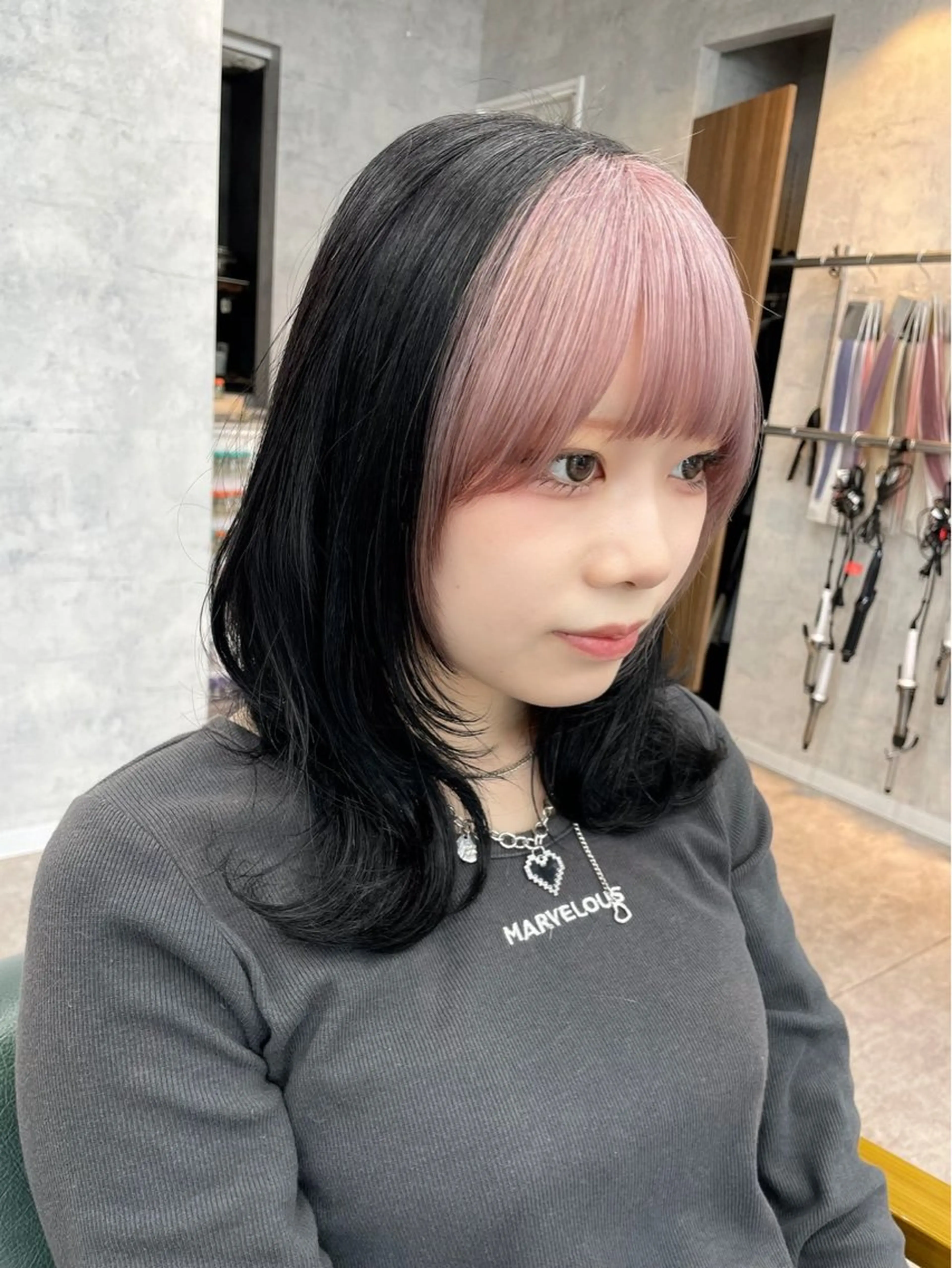 ミディアム maino /ブリーチカラー🩰のヘアスタイル