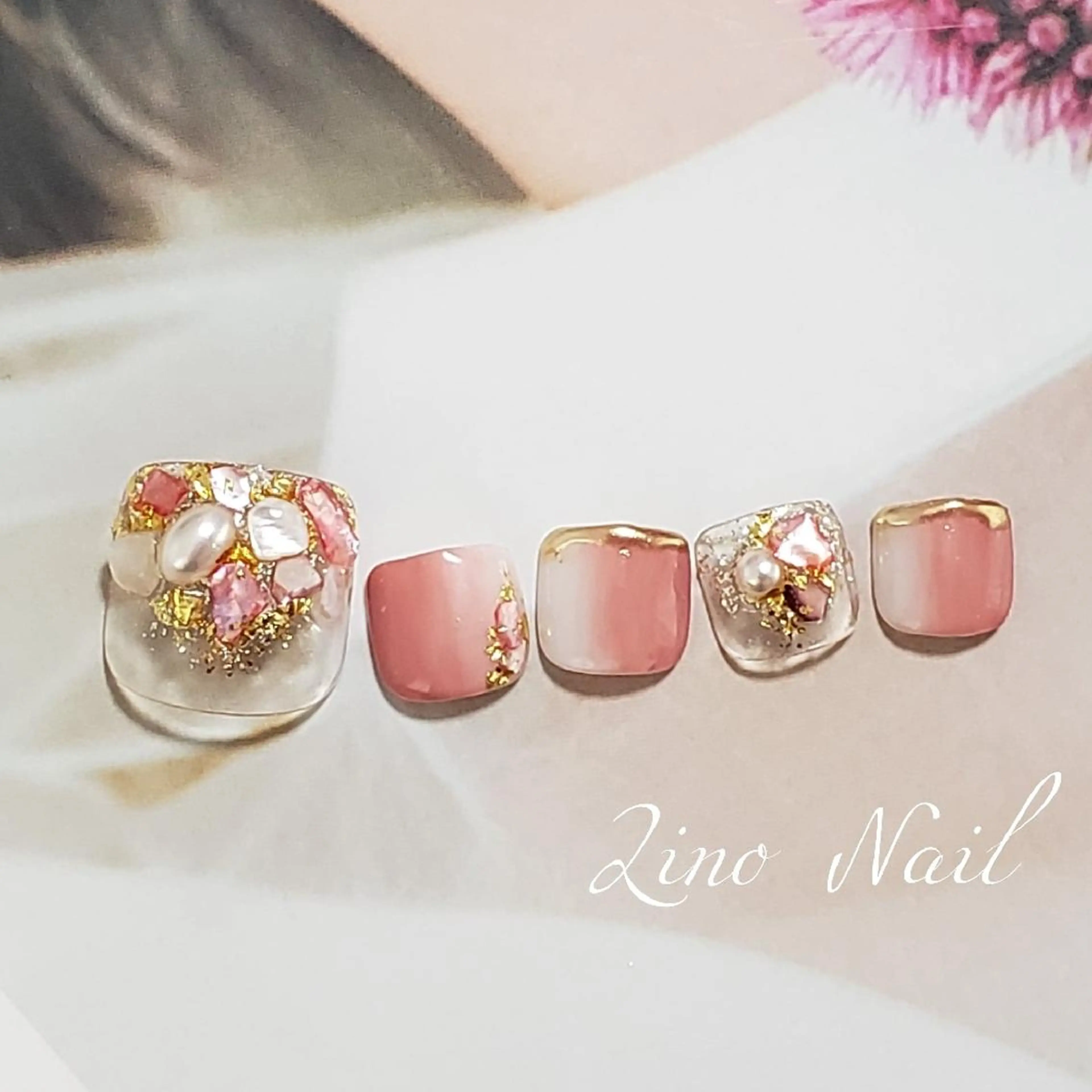 ネイル フットネイル ジェルネイル グラデーション ミラーネイル ニュアンスネイル Lino Nailのネイルデザイン