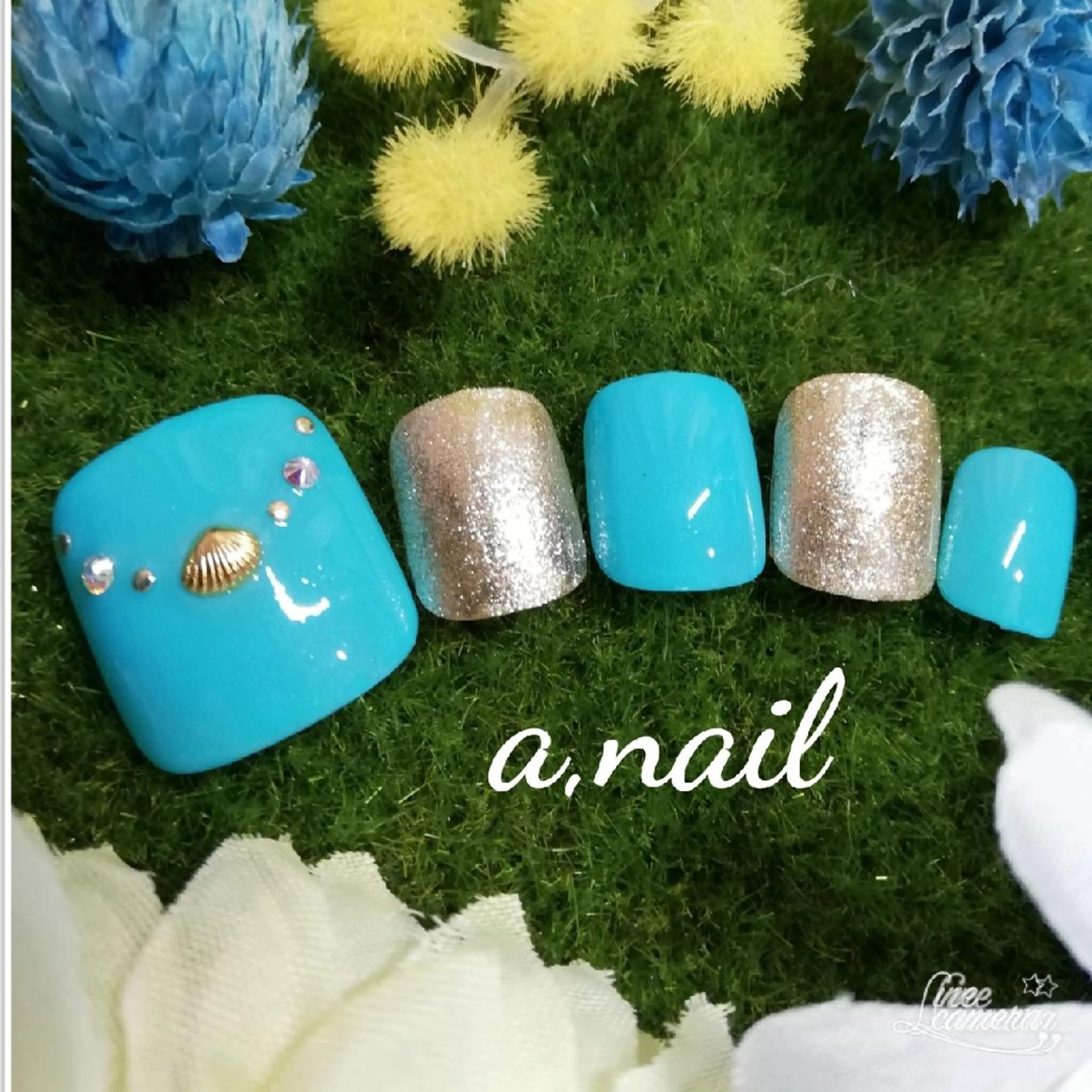 ネイル フットネイル ストーンネイル ネイルサロン エーネイルのネイルデザイン