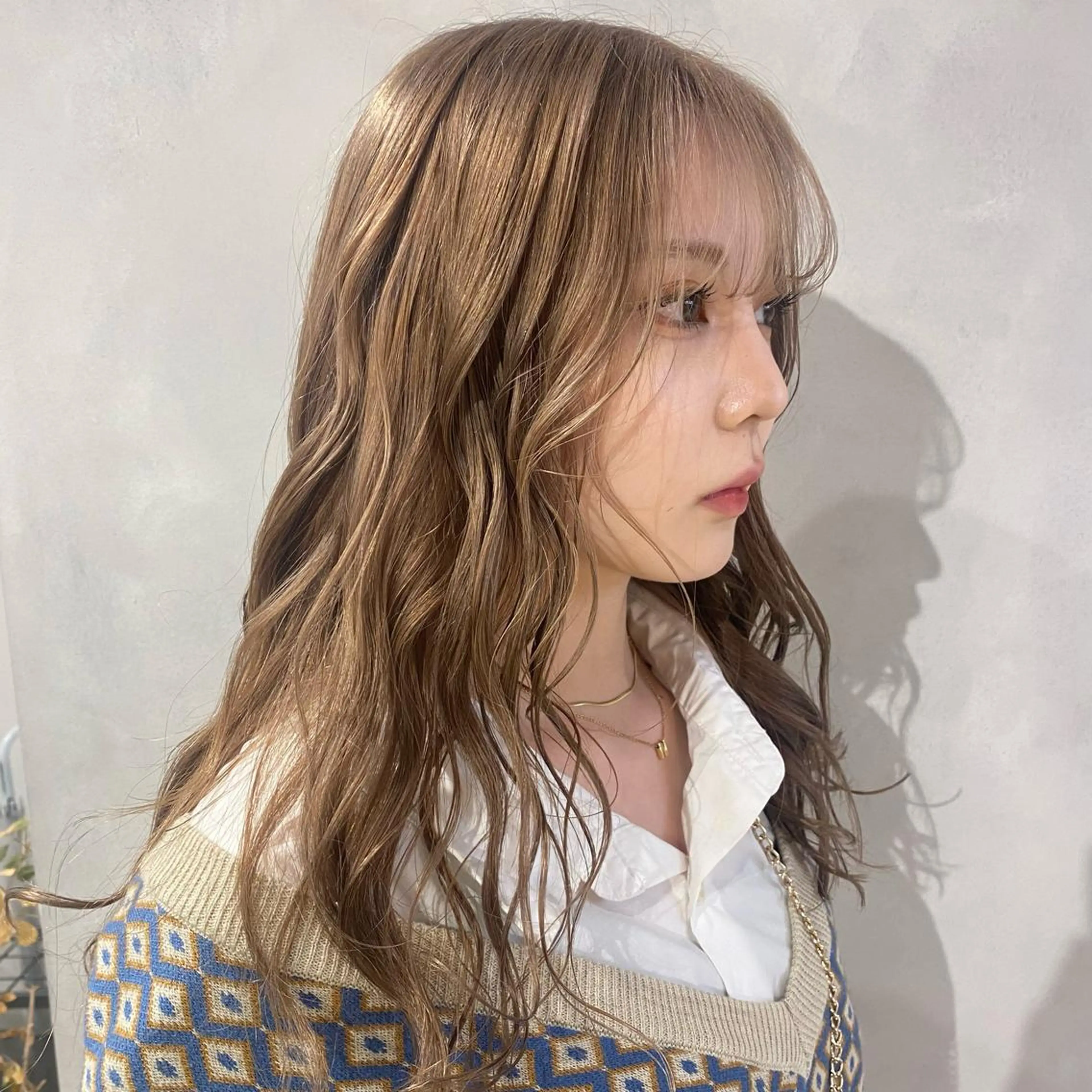 セミロング カラー ヘアカラー トリートメント デザインカラー/パー マ🦖外岡咲希🦖のヘアスタイル