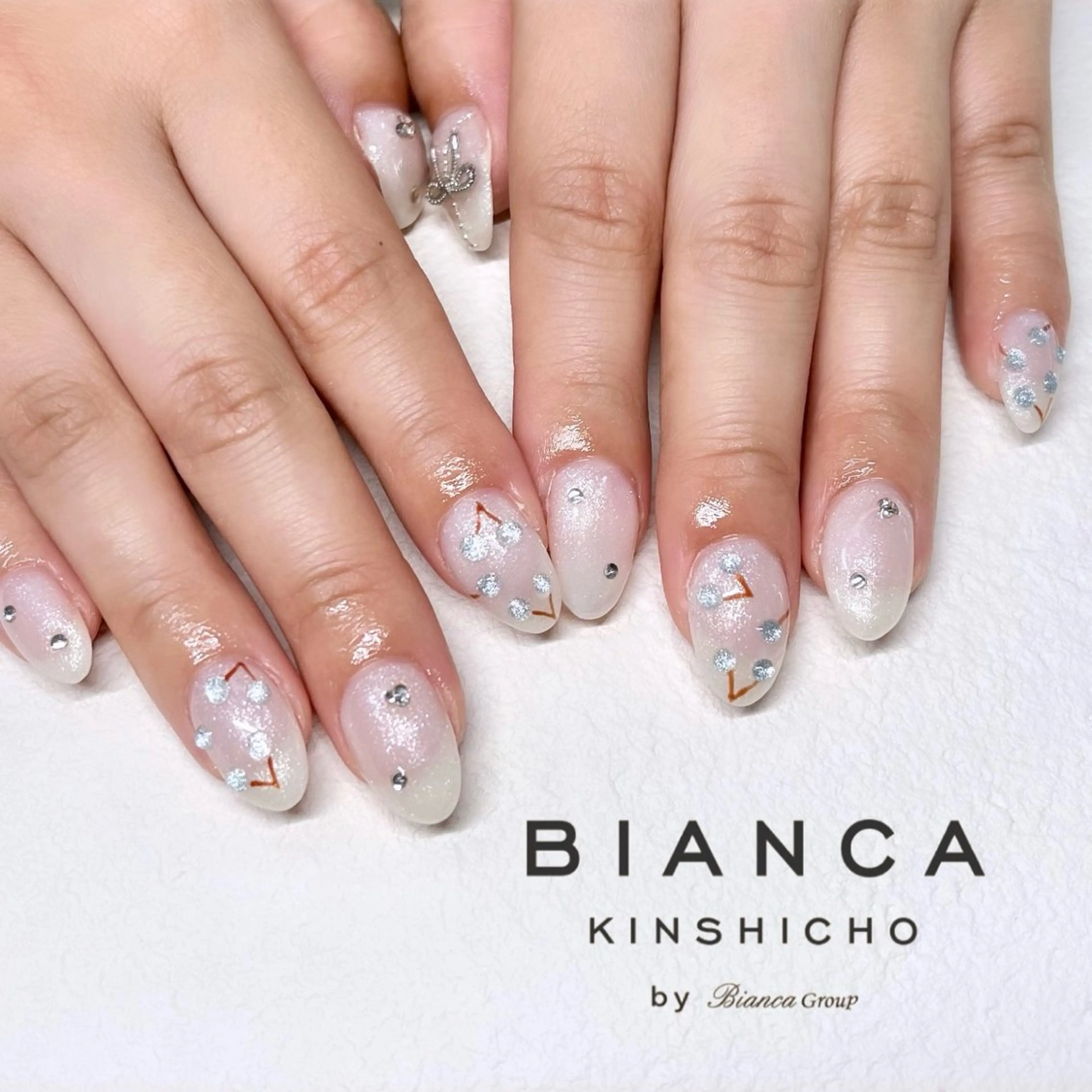 ネイル マグネットネイル One’Ness所属・One’Ness Nana🤍のネイルデザイン