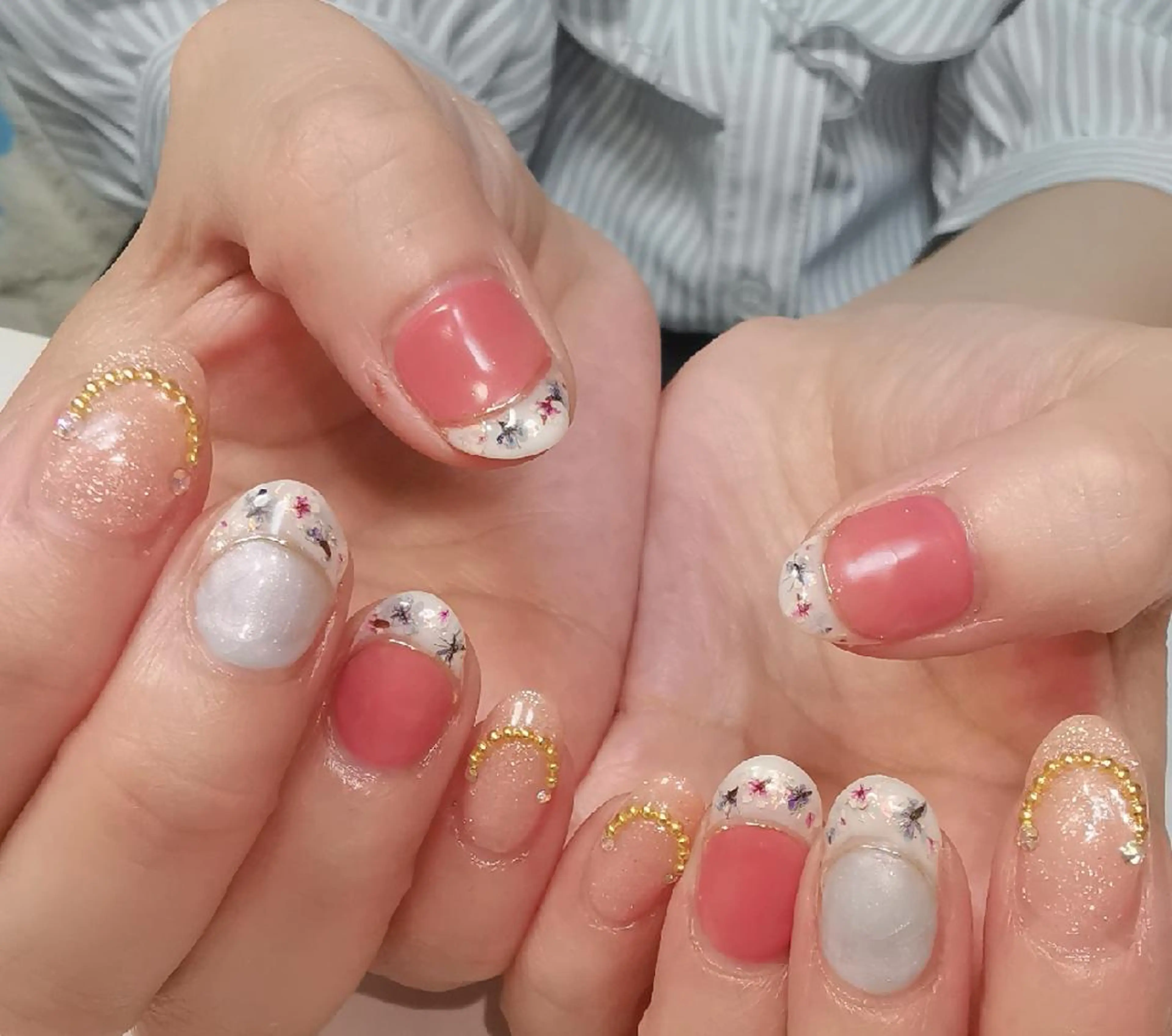 ネイル フレンチネイル ハンドネイル reve あやののネイルデザイン