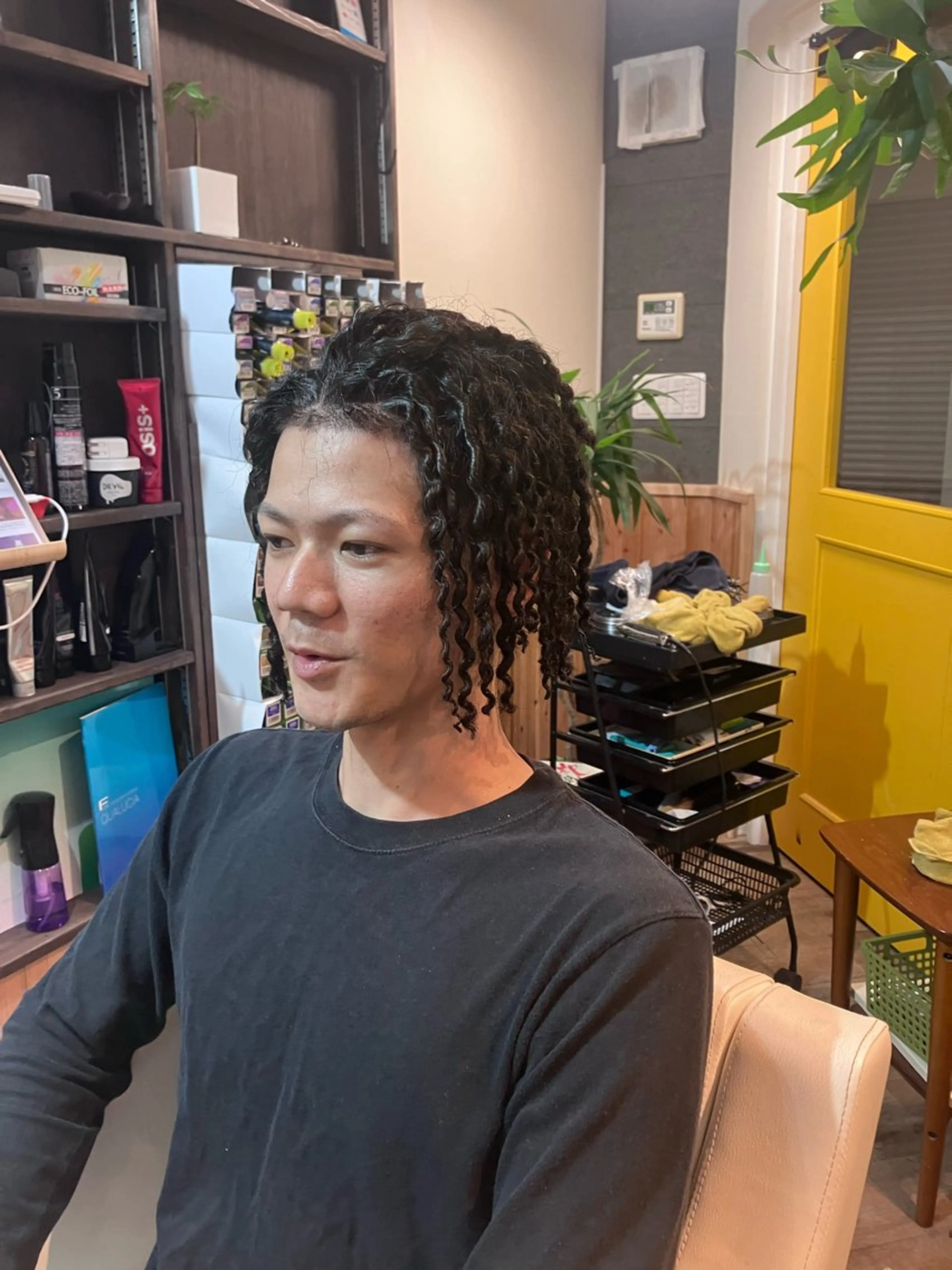 パーマ メンズ メンズパーマ HAIR BASE ZAWAWA所属・レイヤー/ブリーチ| 特殊パーマ/赤澤のヘアスタイル