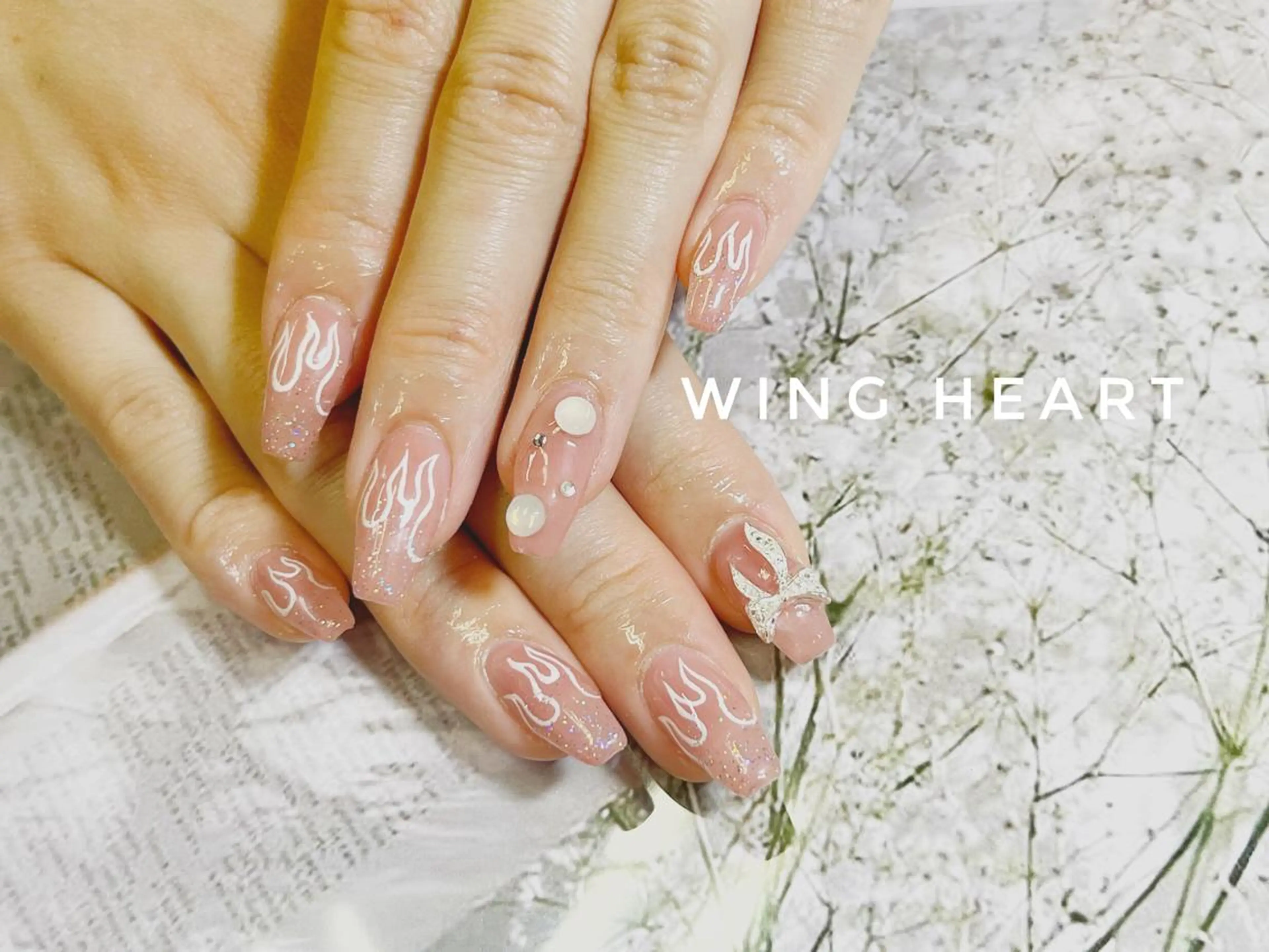 ミディアム ネイル H NANAのネイルデザイン