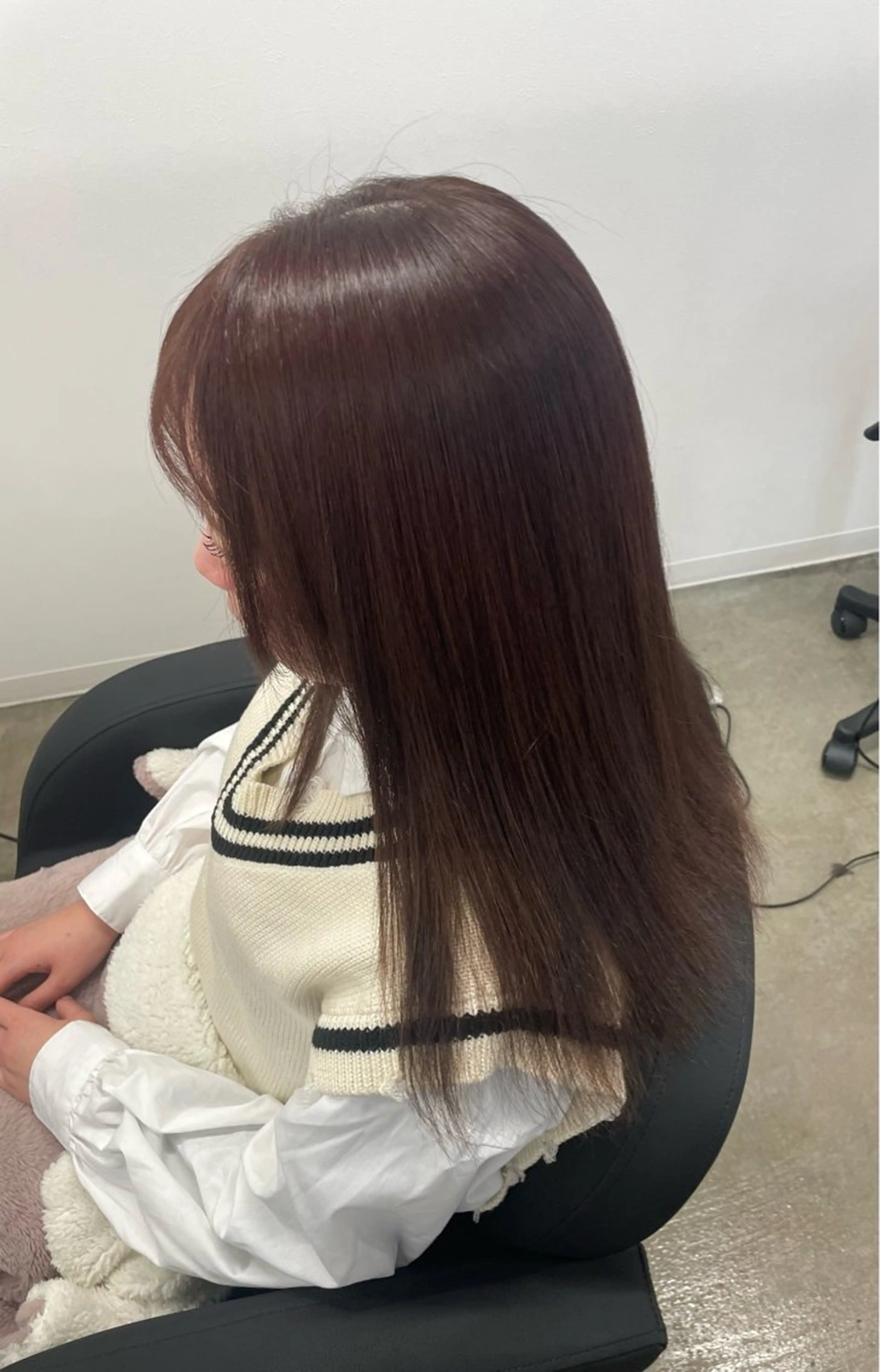 ロング カラー 菅野 萌愛のヘアスタイル