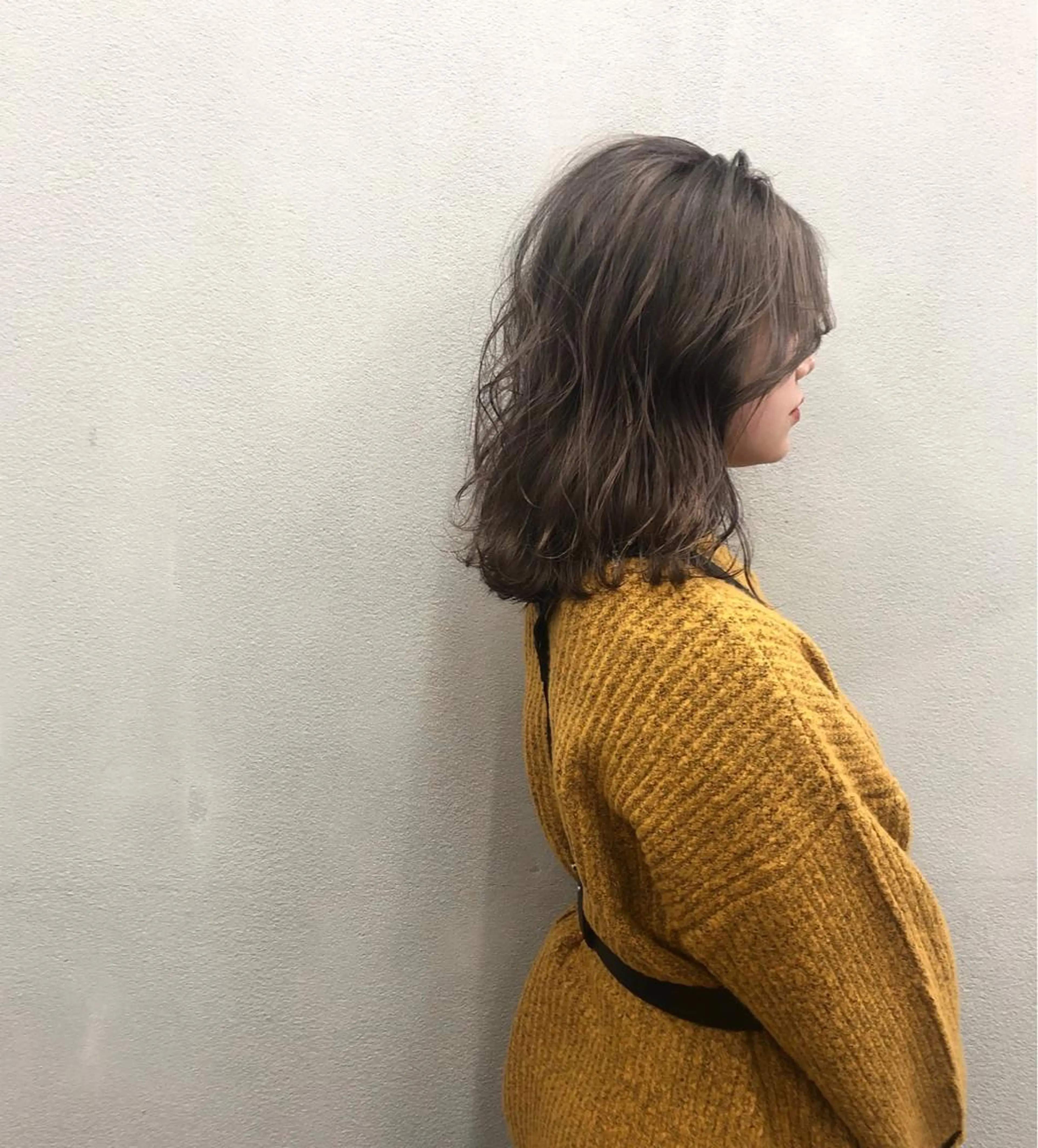 ミディアム カラー アッシュ ベージュカラー ブリーチ カット ヘアカラー トリートメント ボブ/ショート/ 白髪染め/メンズ葛西のヘアスタイル