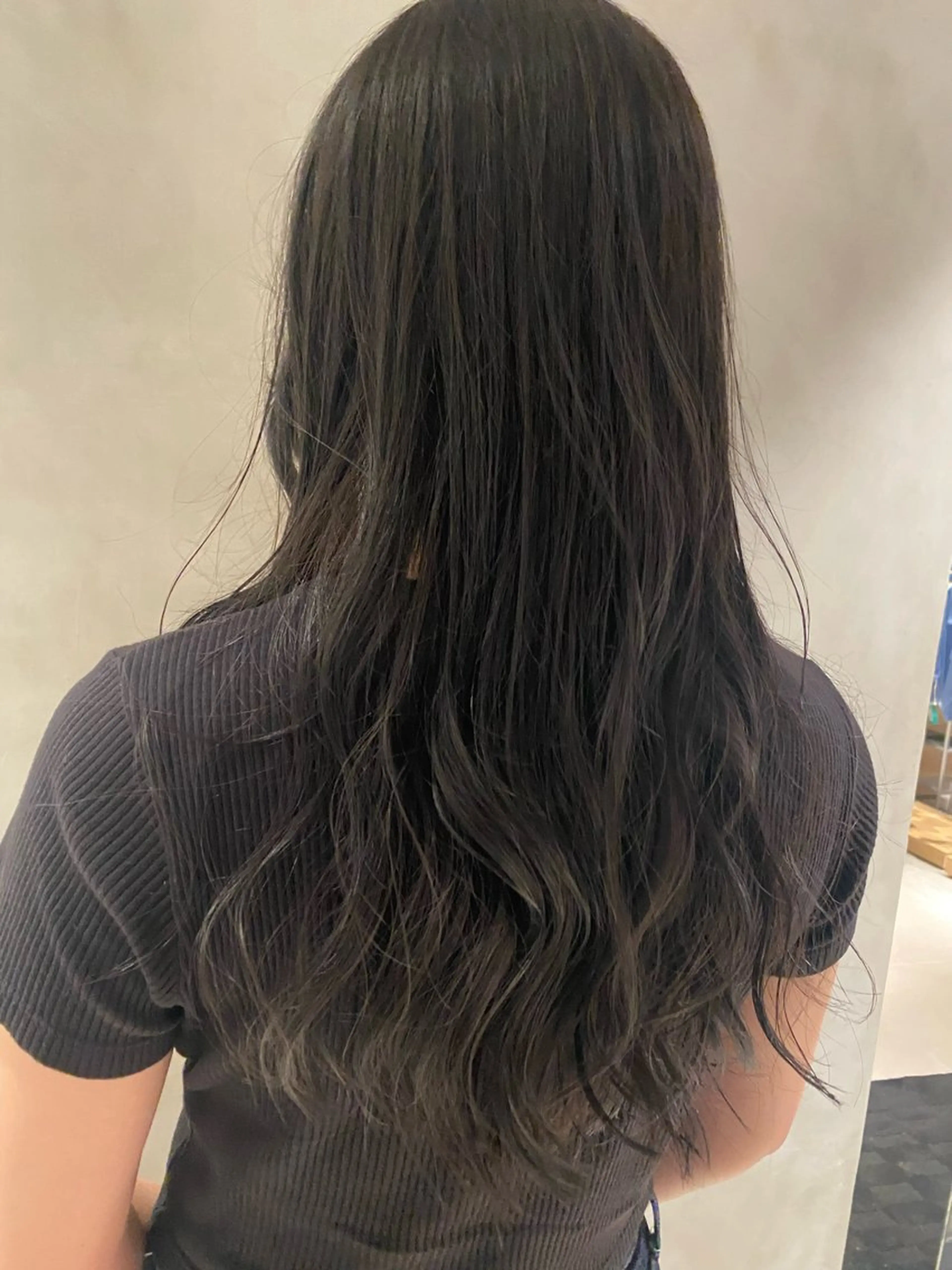 カラー ooit所属・田崎 文香のヘアスタイル