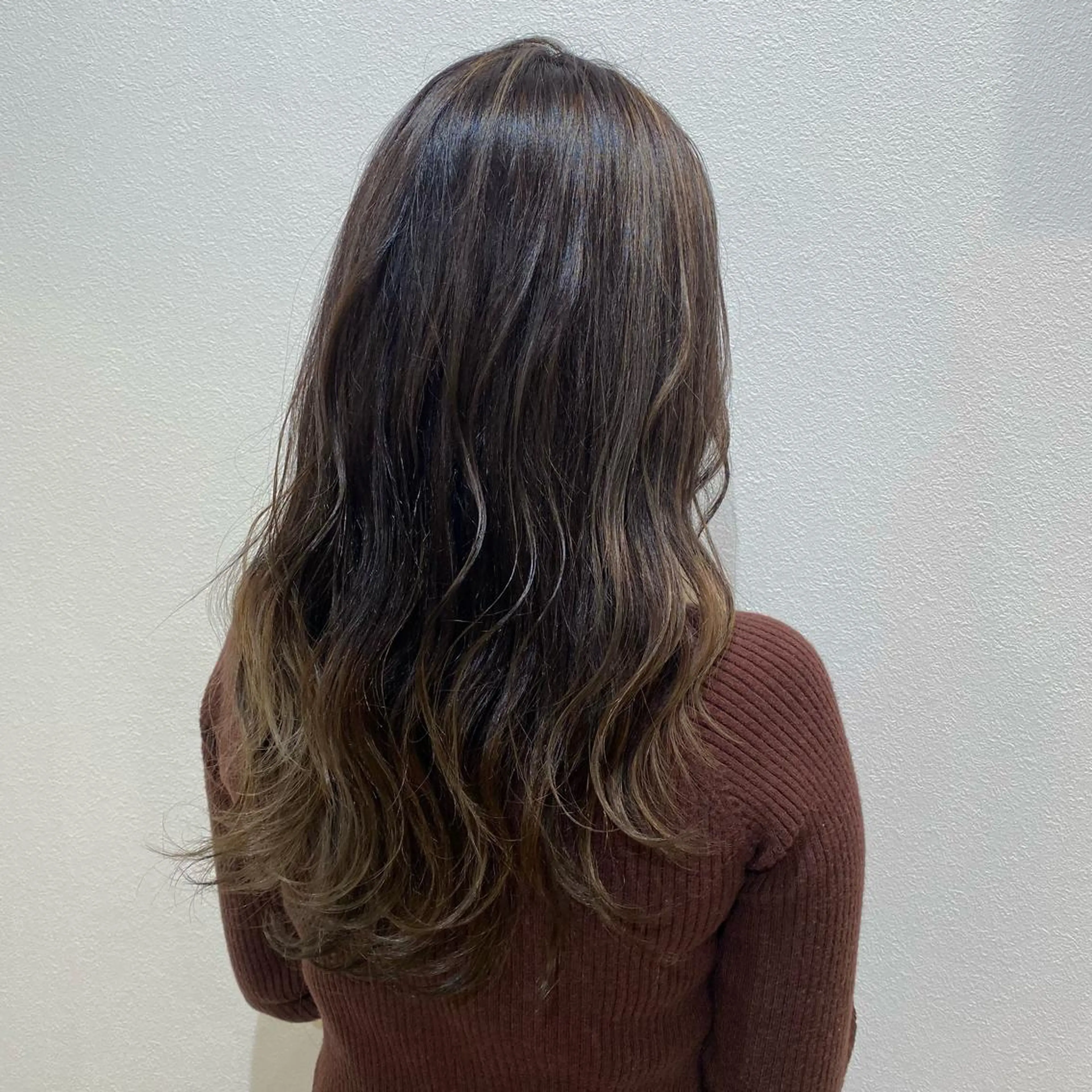 ロング レイヤーカット サロウィン浦和所属・愛されヘア/ 暖色カラー/まいこのヘアスタイル