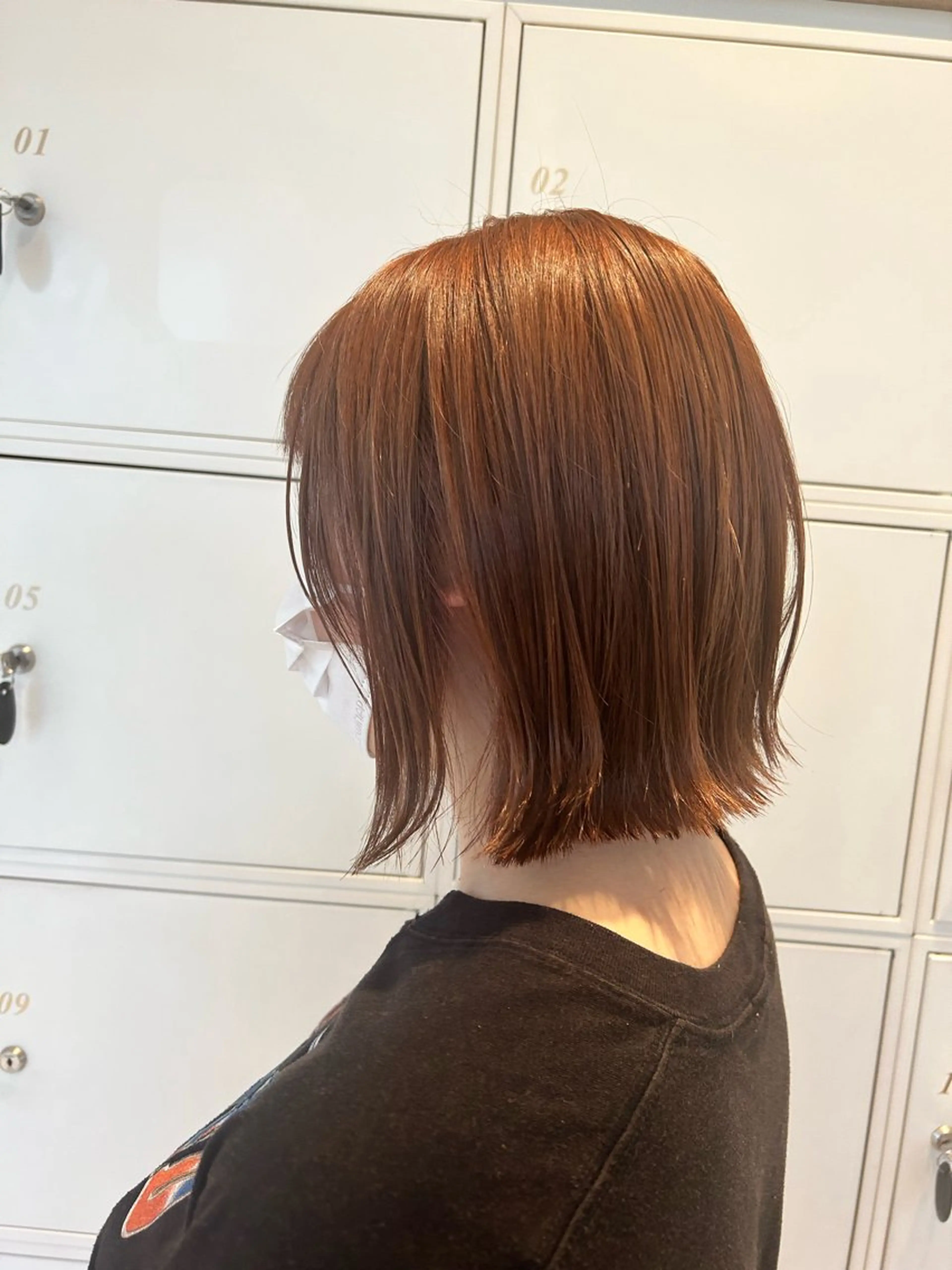 ミディアム カラー オガタ アキのヘアスタイル