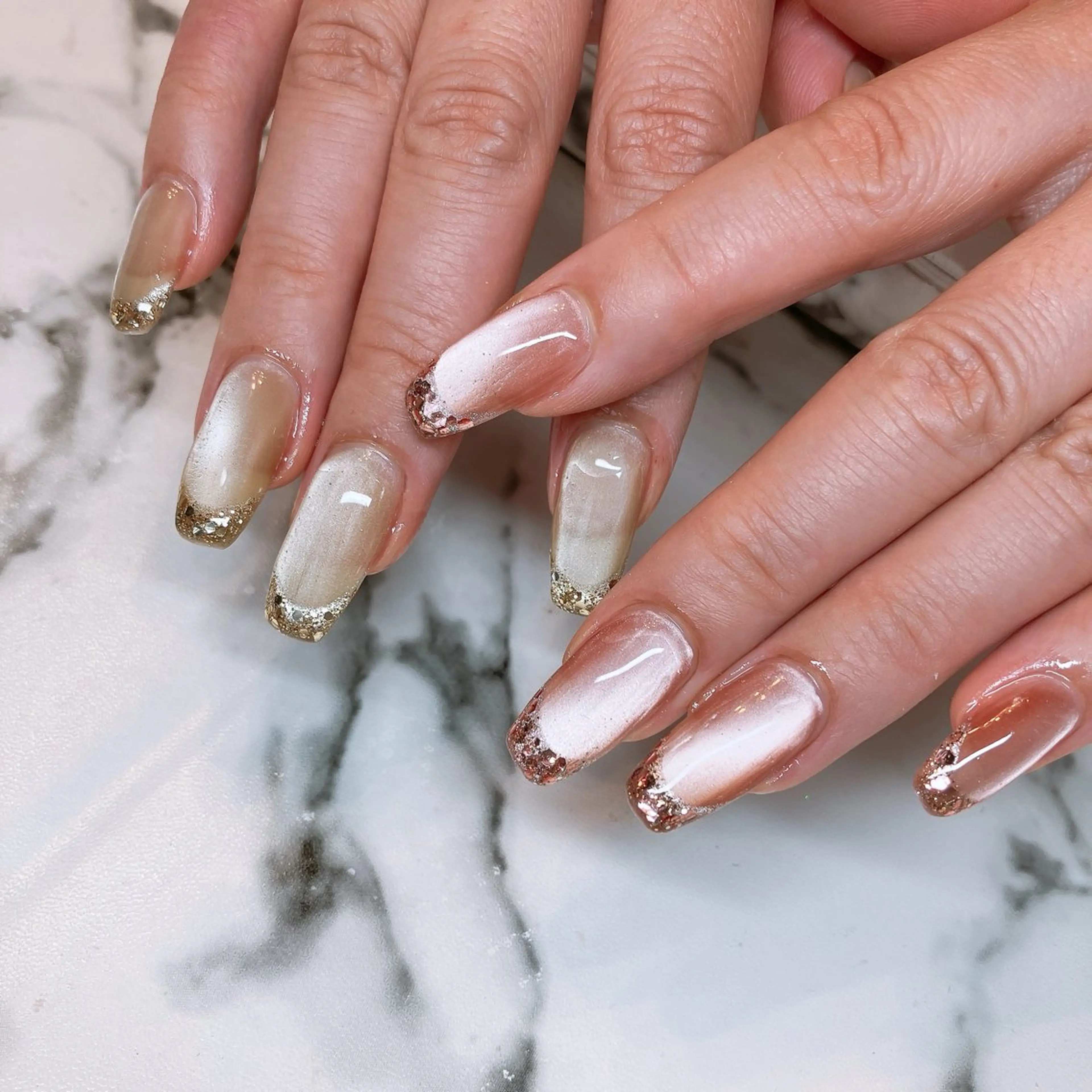 ネイル フレンチネイル ラメ(グリッター) ロングネイル マグネットネイル ハンドネイル 酒井 茜のエステ・リラクイメージ