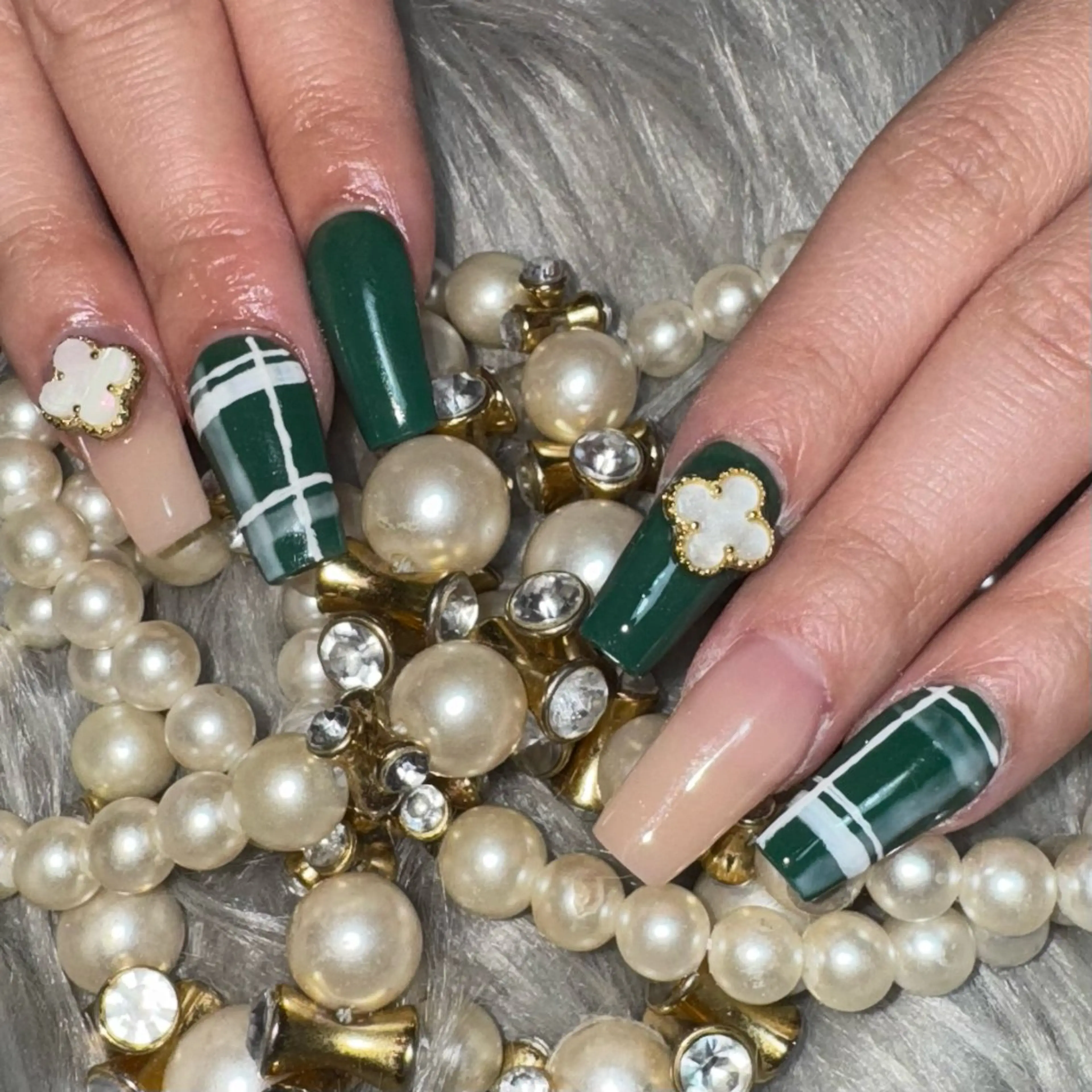 ネイル ハンドネイル ネイルサロンfeel茂原店所属・Feel ‪‪☺︎‬Yuriaのネイルデザイン