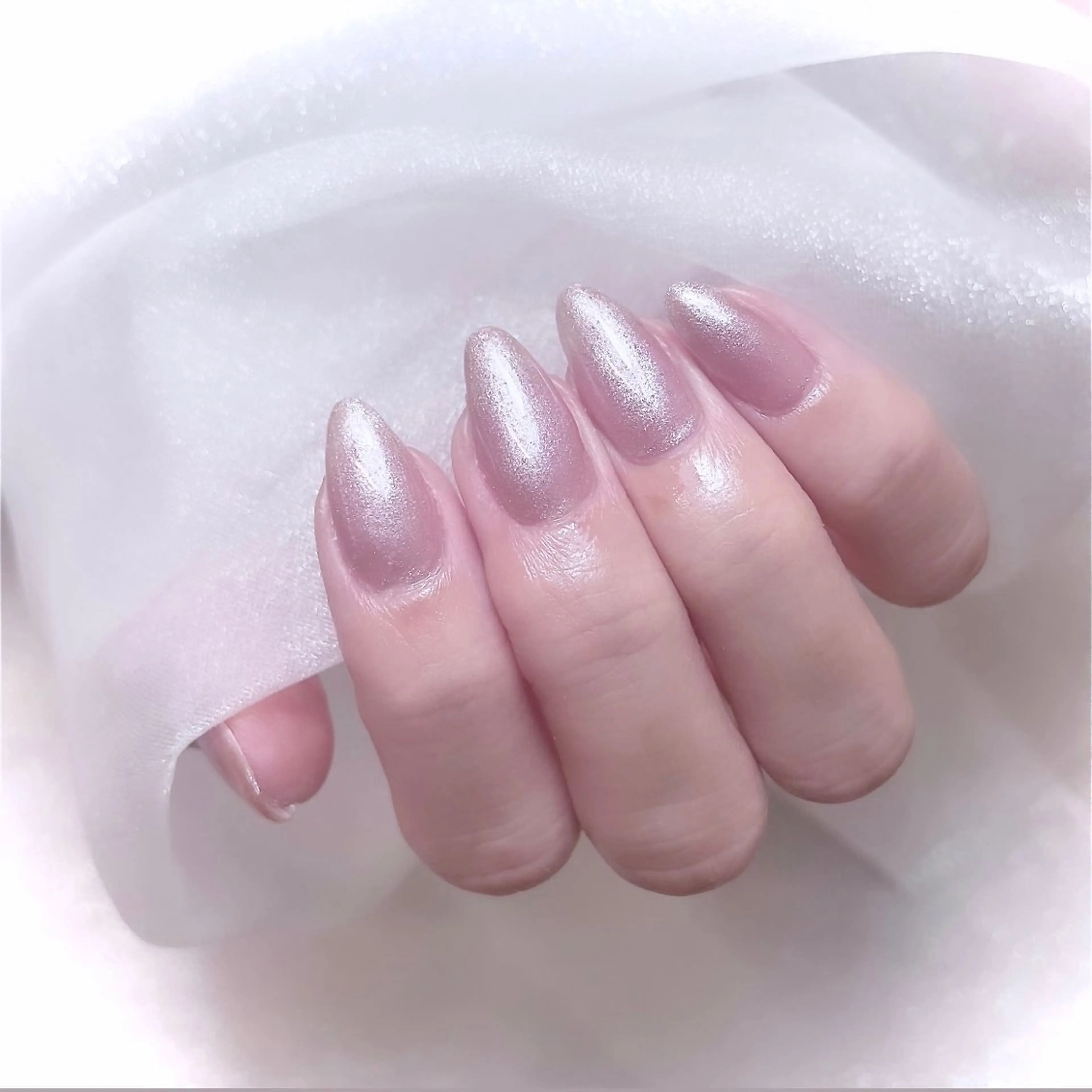 ネイル Nail salon s.k.所属・Nailist. emiのネイルデザイン