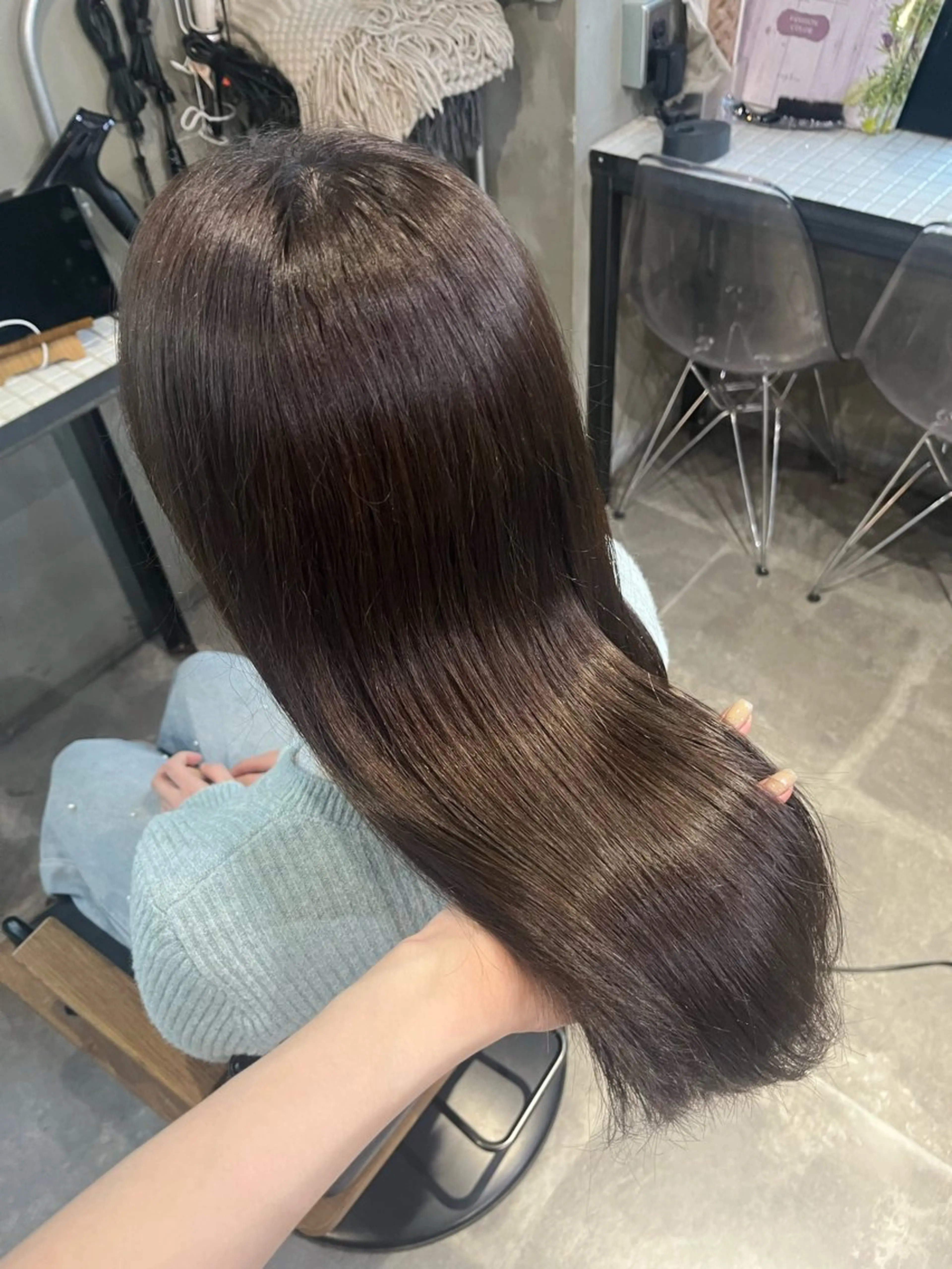 セミロング カラー ブラウンカラー チョコレートブラウン 透明感カラー ヘアカラー トリートメント 透明感♥韓国ヘア HINAのヘアスタイル