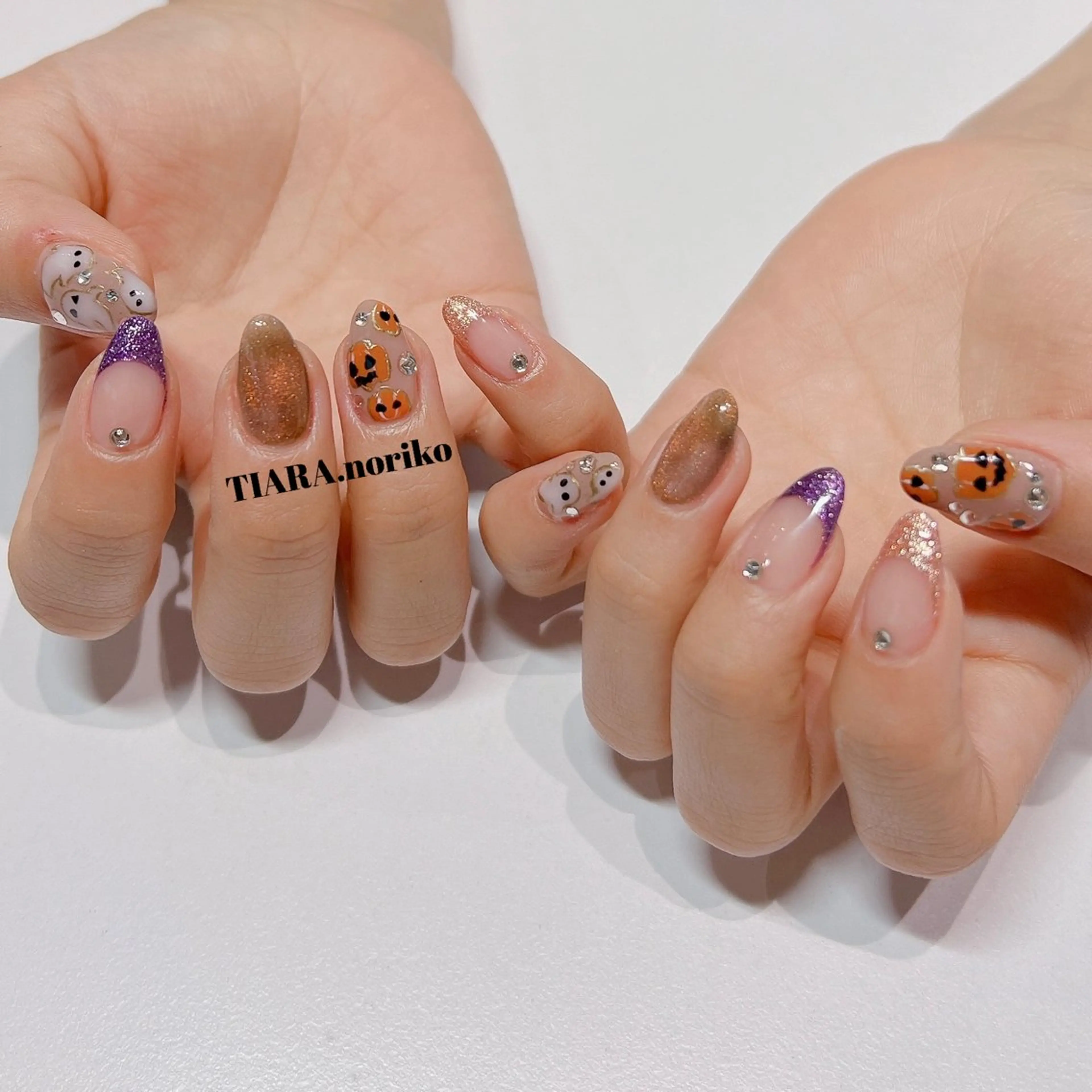 メンズ ネイル メンズ韓国風 ハロウィン フレンチネイル ハロウィン キラキラネイル TIARA所属・TIARA💅🏻 NORIKOのネイルデザイン