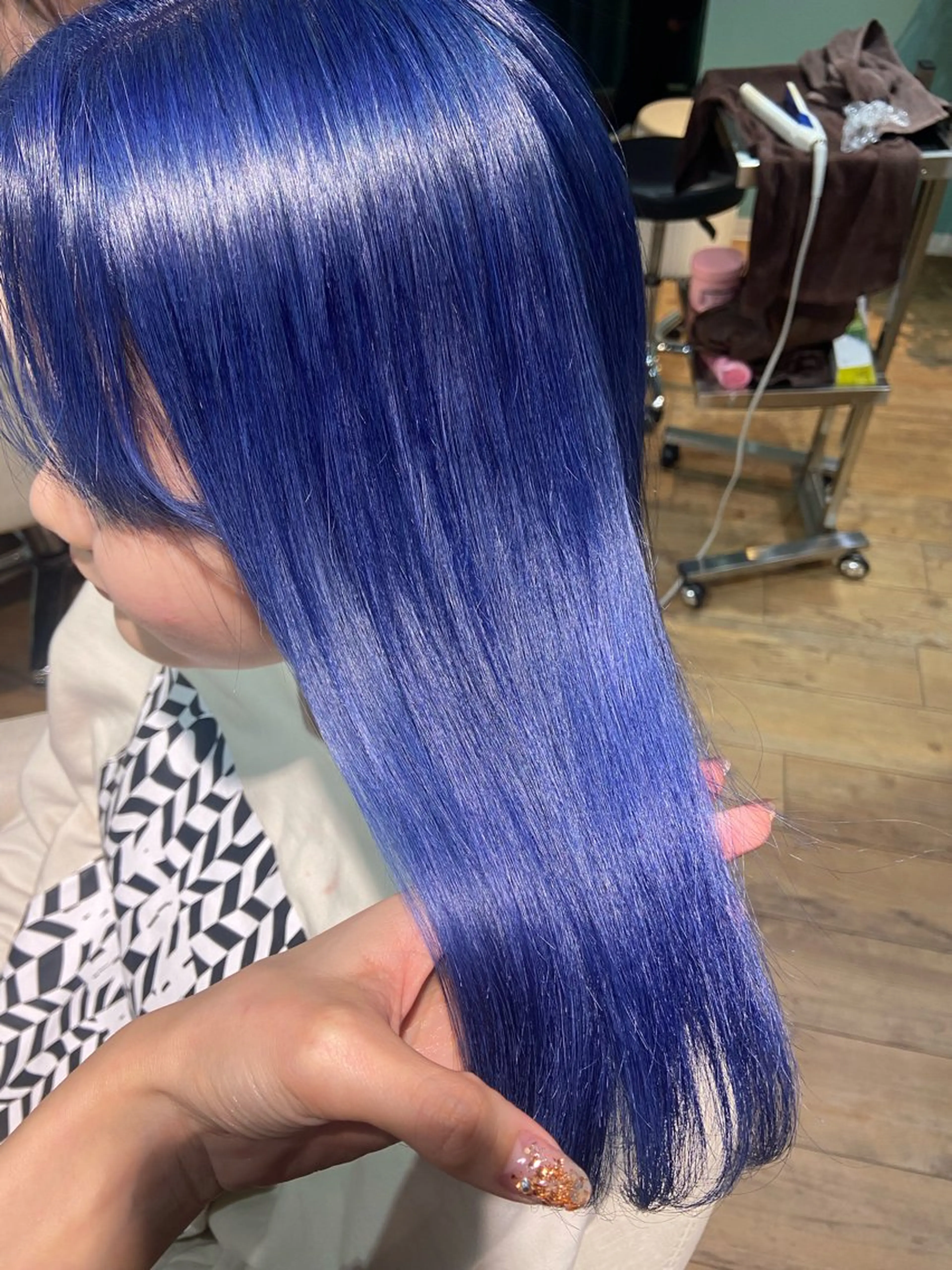 ミディアム カラー ヘアカラー トリートメント 🧸プルエクステ❤︎ ネイルKAO🧸のヘアスタイル