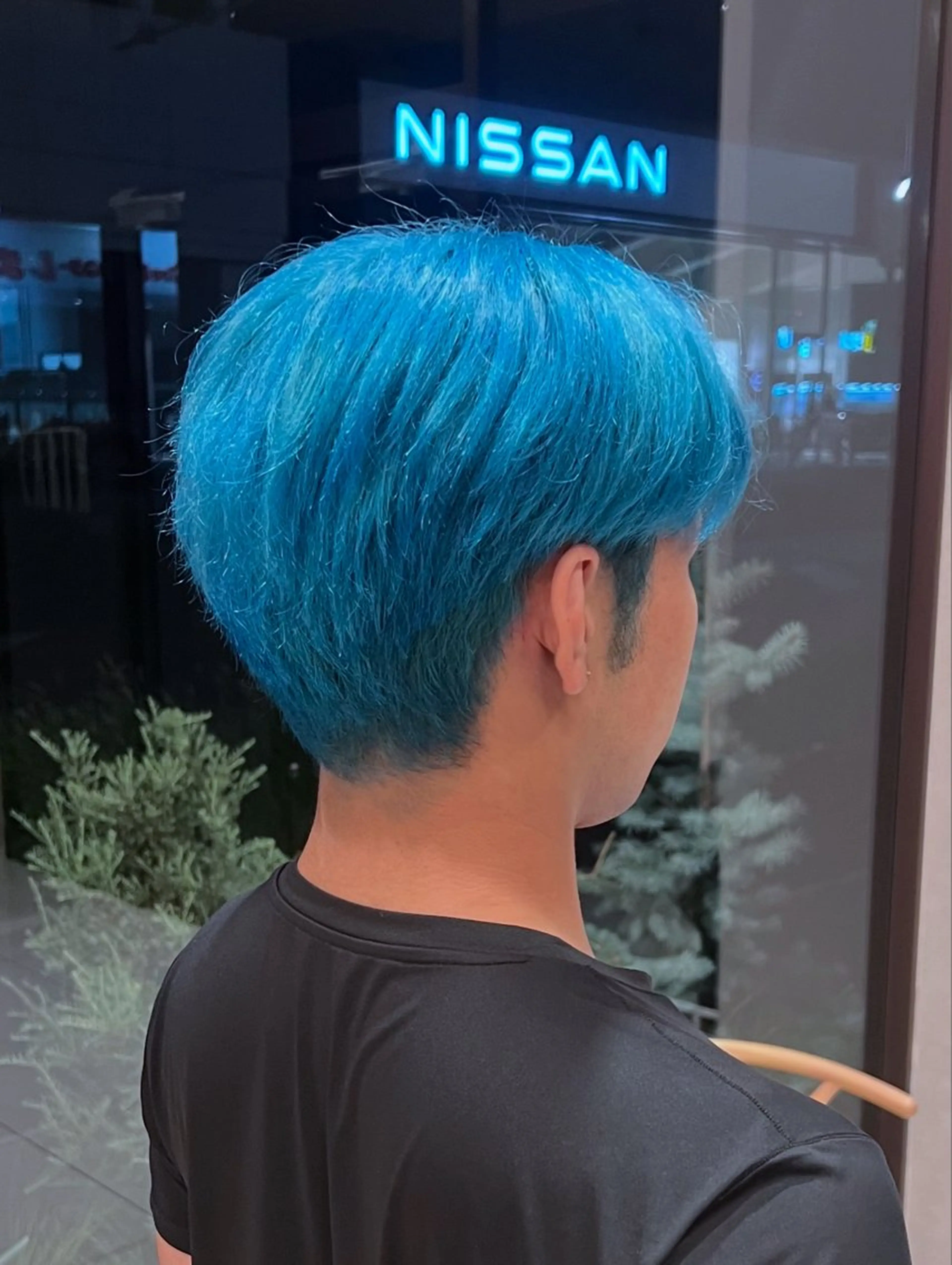 カラー メンズ 近藤 愛のヘアスタイル