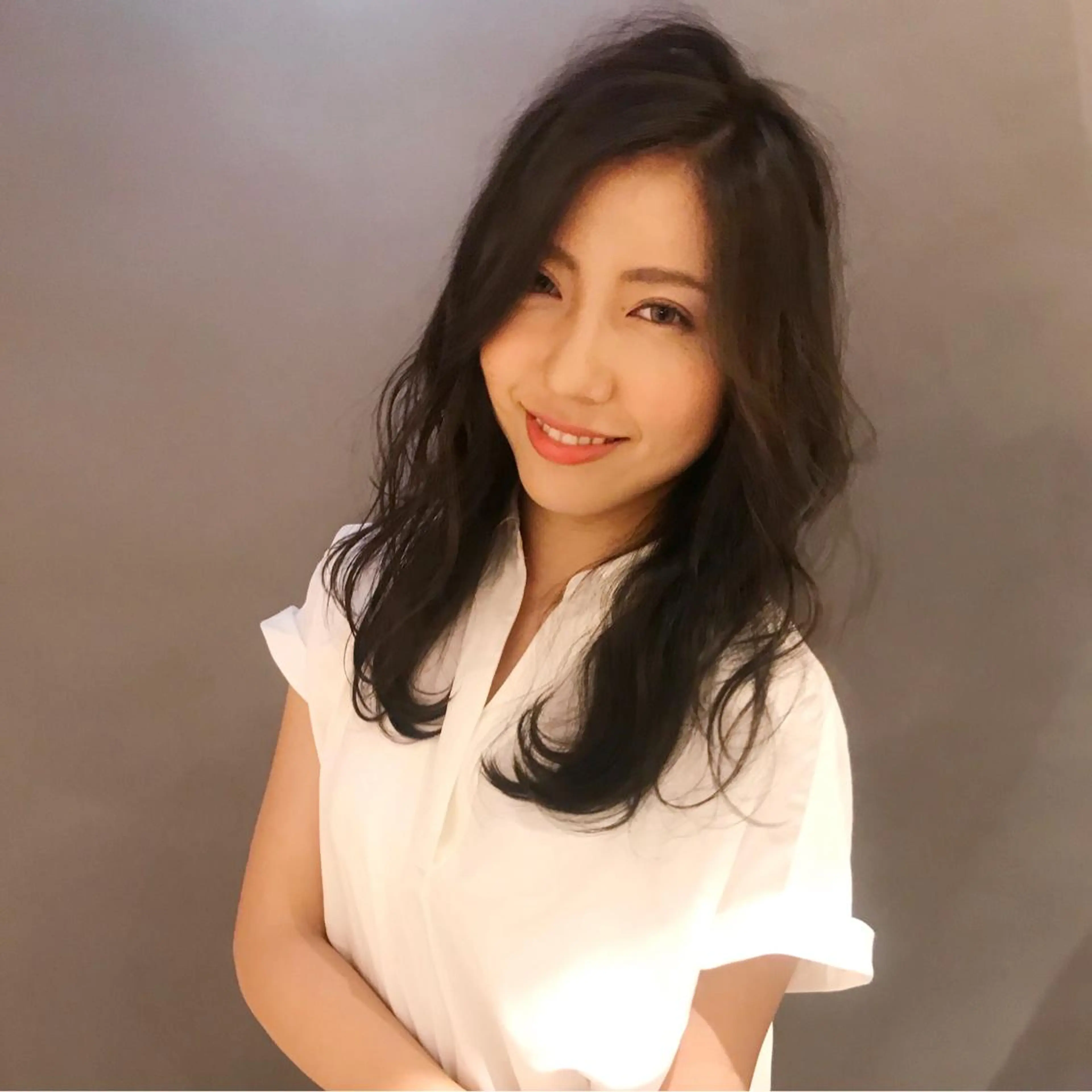 セミロング カラー ヘアアレンジ カット ヘアカラー トリートメント ヘッドスパ SALOWIN銀座VORT所属・小林 佳祐のヘアスタイル