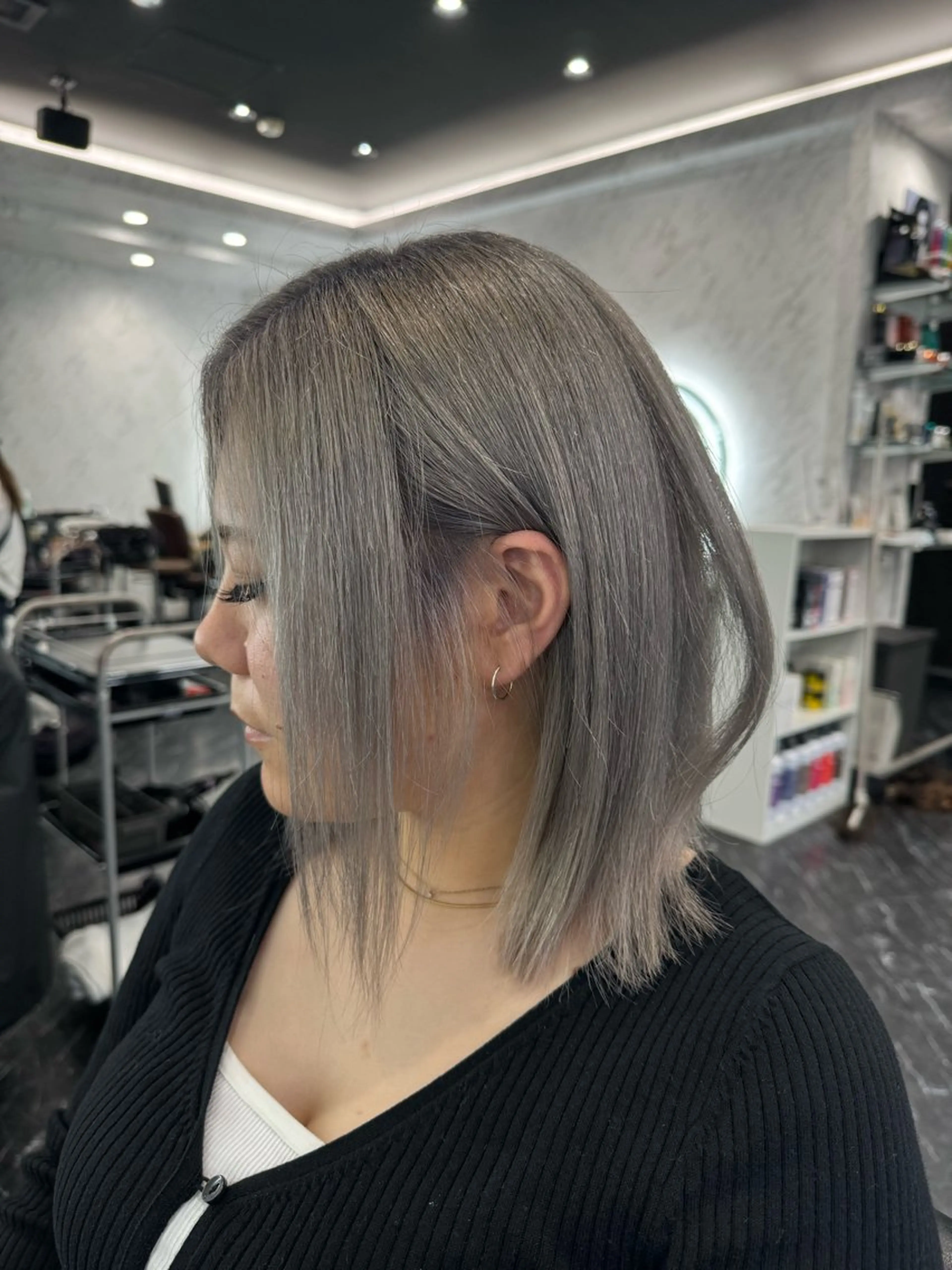 ショート カラー LOHAS宮田 香奈のヘアスタイル