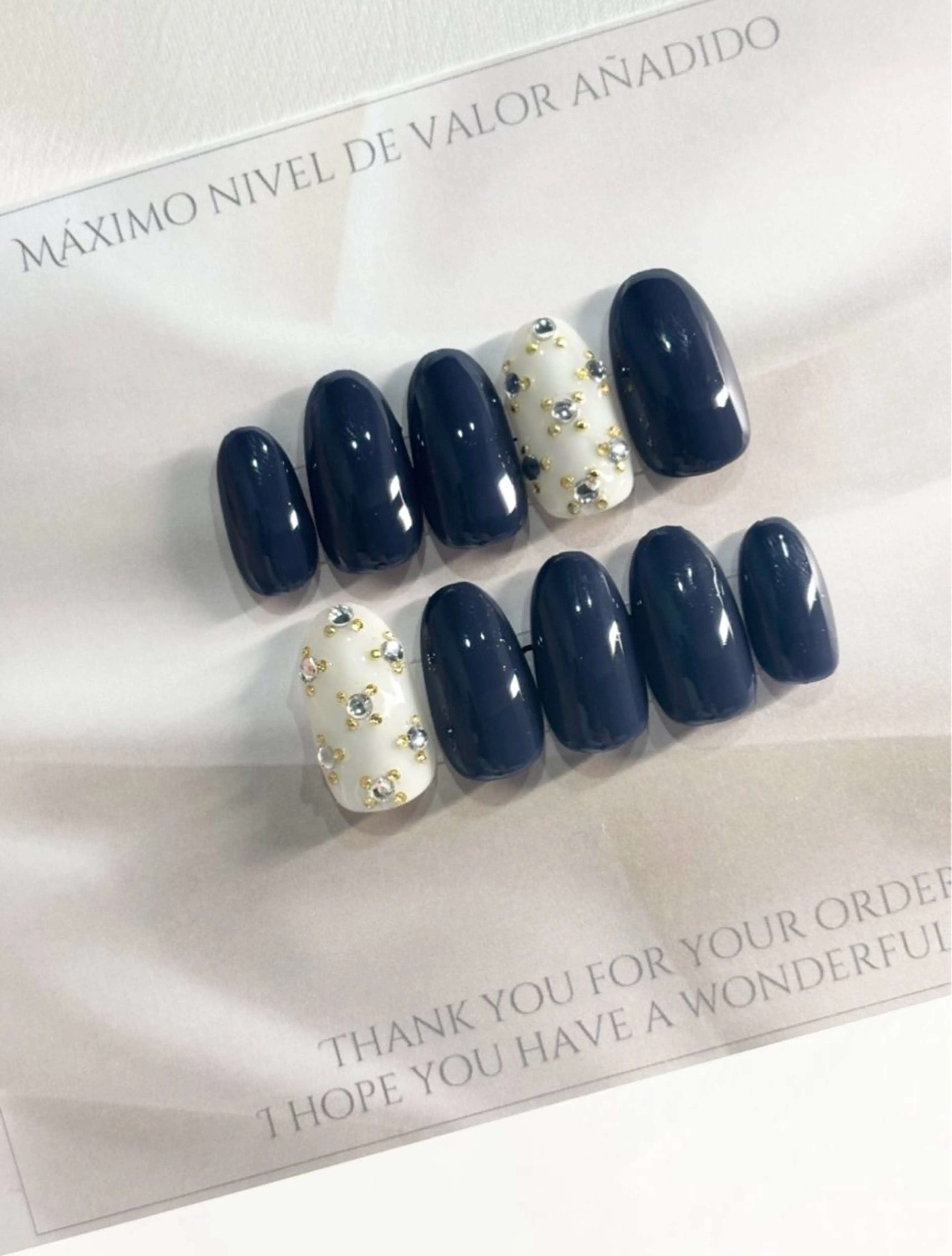 ネイル ネイビー ハンドネイル マキシモ 坂上のネイルデザイン