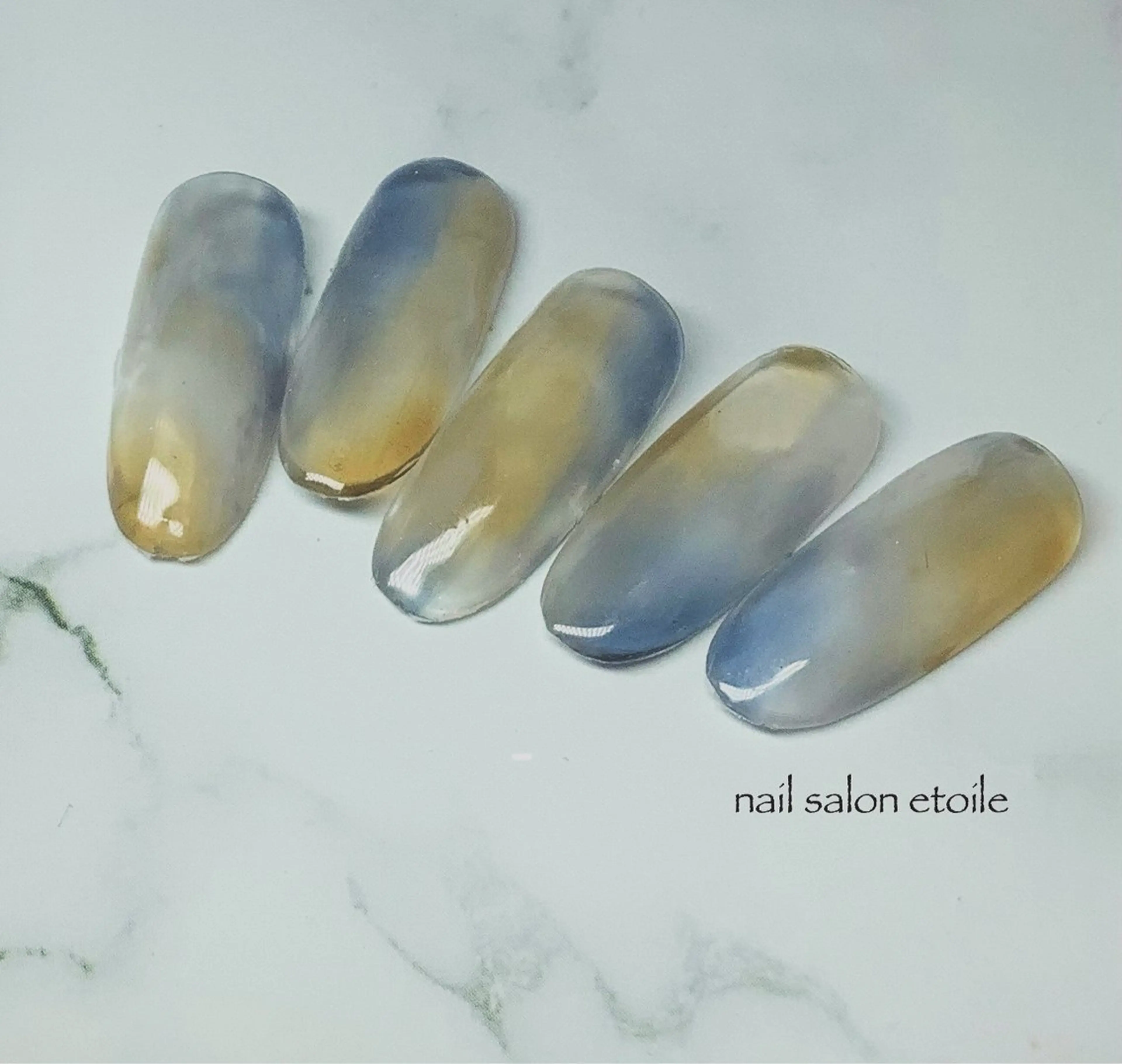 ネイル 横尾 麻里のネイルデザイン