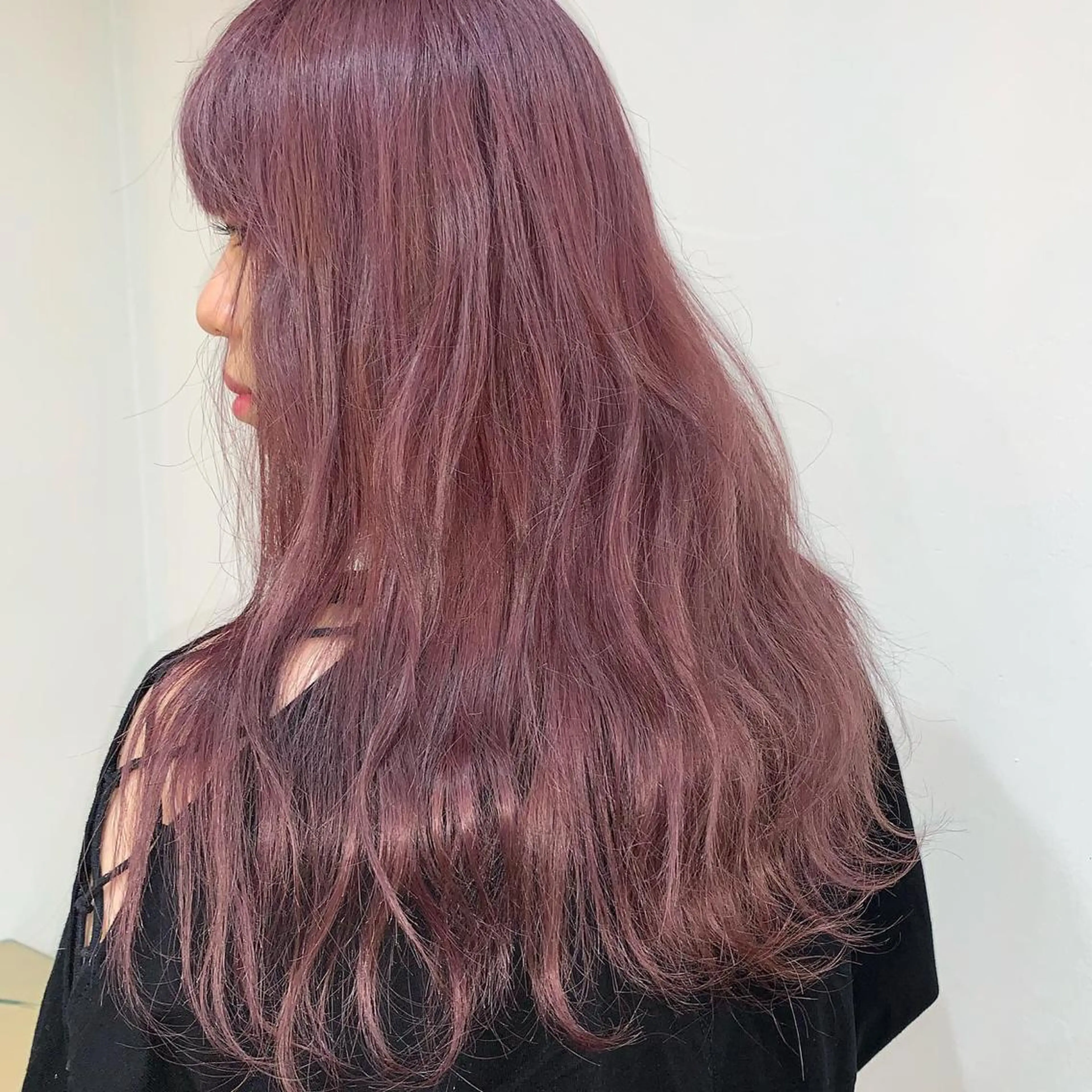カラー アッシュ ラベンダーカラー ラベンダーアッシュ ✨艶ブリーチカラー ✨四ノ宮裕己のヘアスタイル