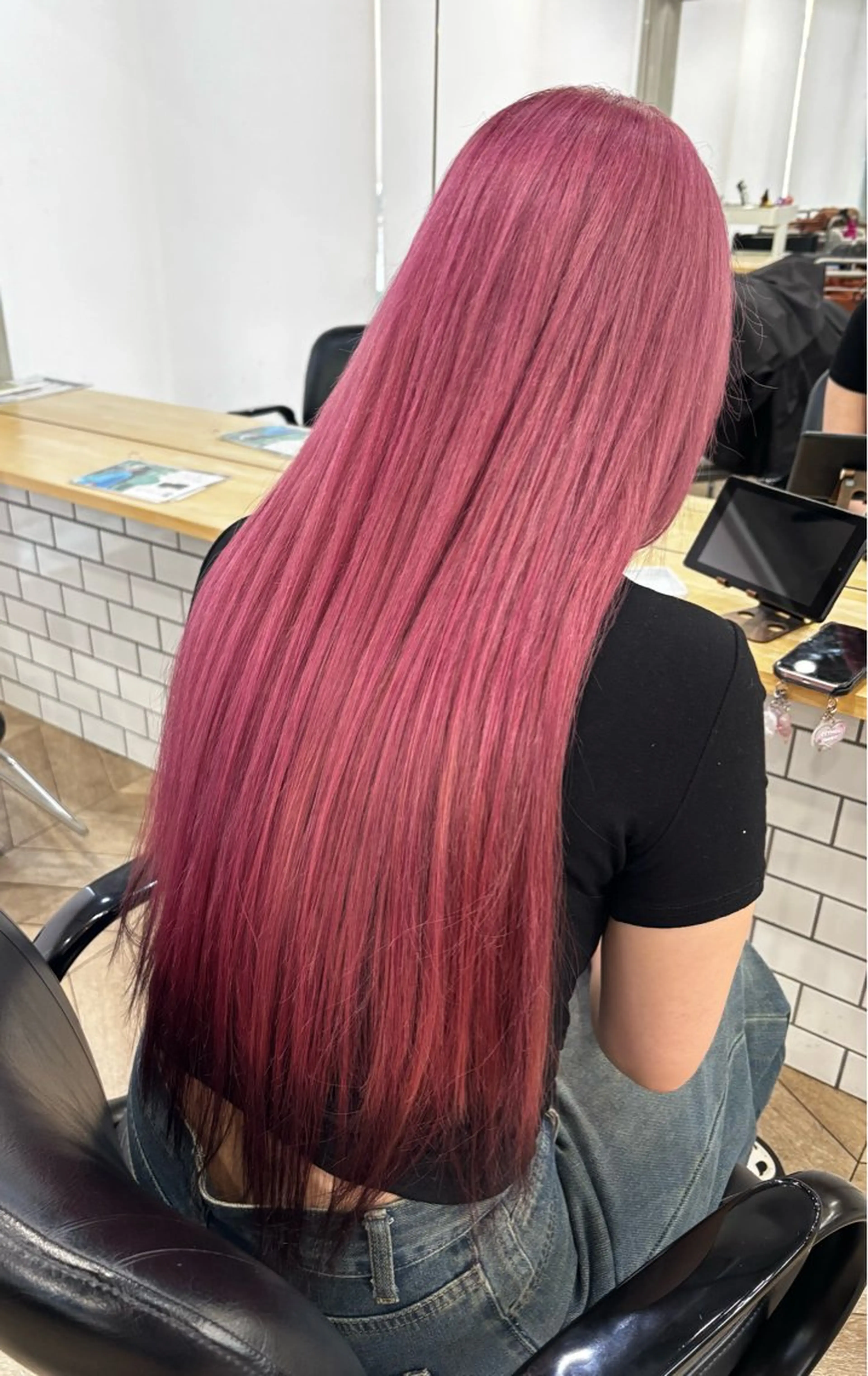 ブリーチなしダブルカラー(鎖骨上までの長さの方限定)の写真