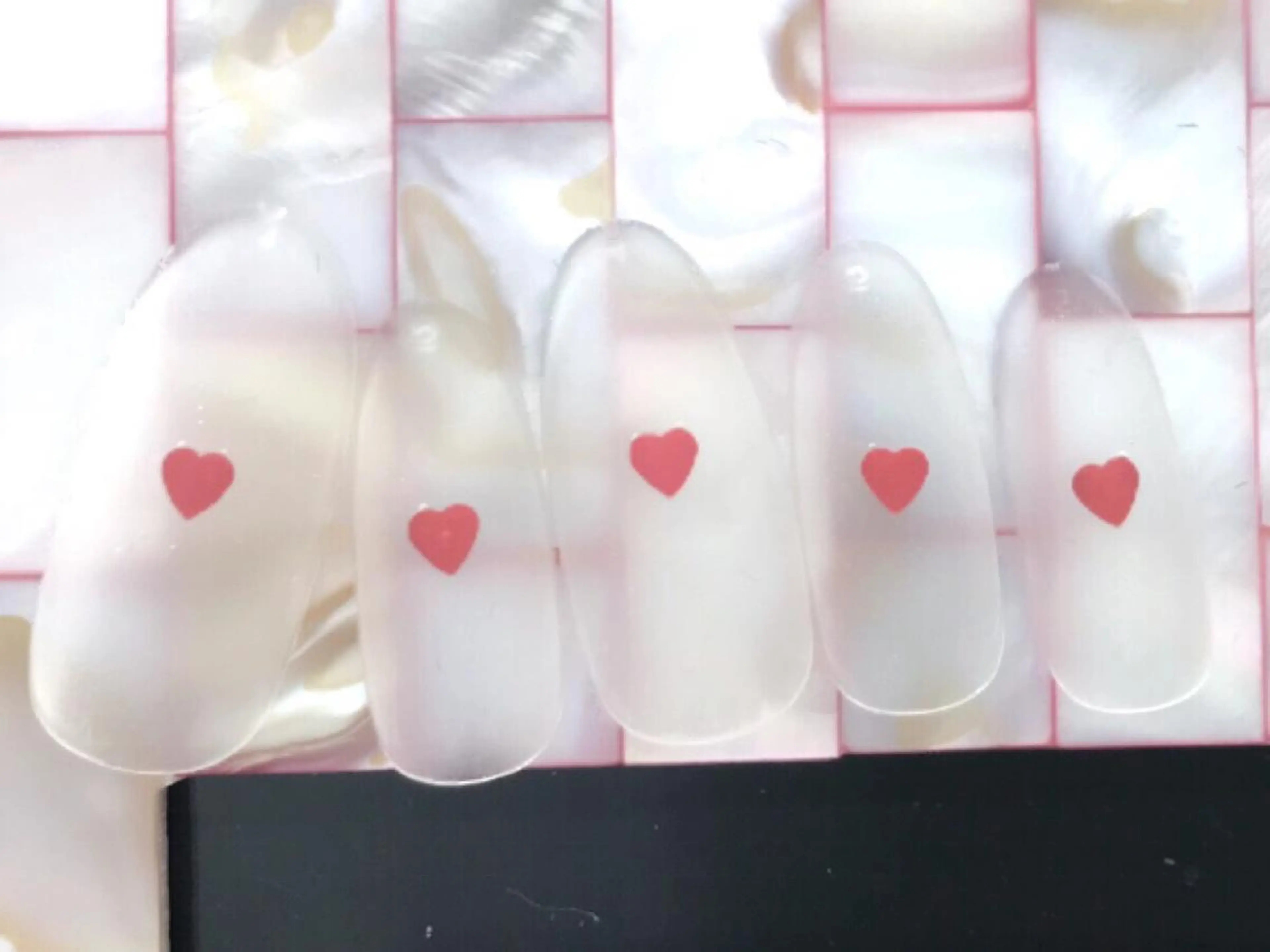 ネイル ストーンネイル Verest 西荻窪のネイルデザイン