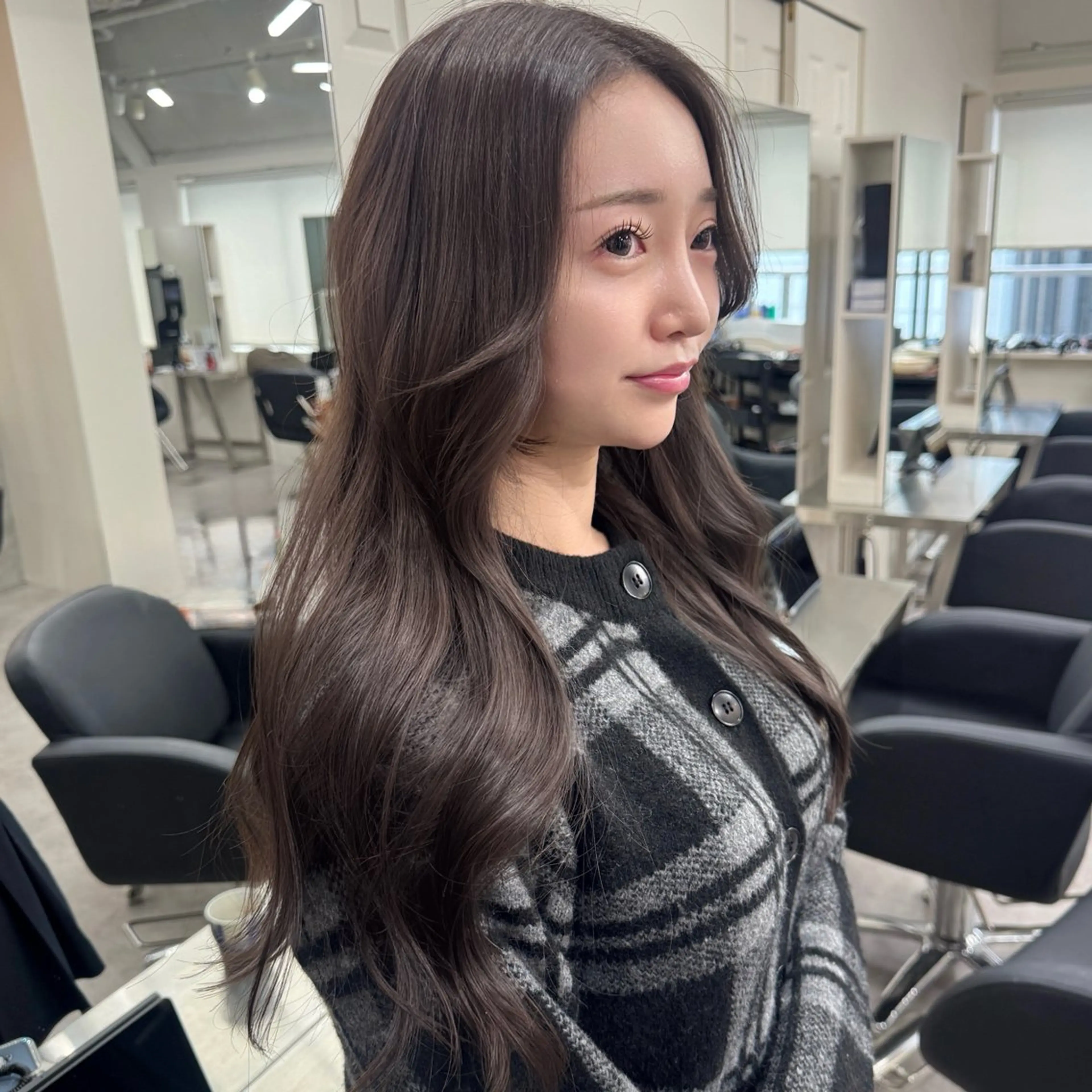 ロング カラー カット ヘアカラー トリートメント D.I.E.V.A 錦糸町 艶髪/美髪質改善&トリートメント 【ディーバ】所属・🎀盛れる韓国艶髪 ×透明感🎀yoneのヘアスタイル