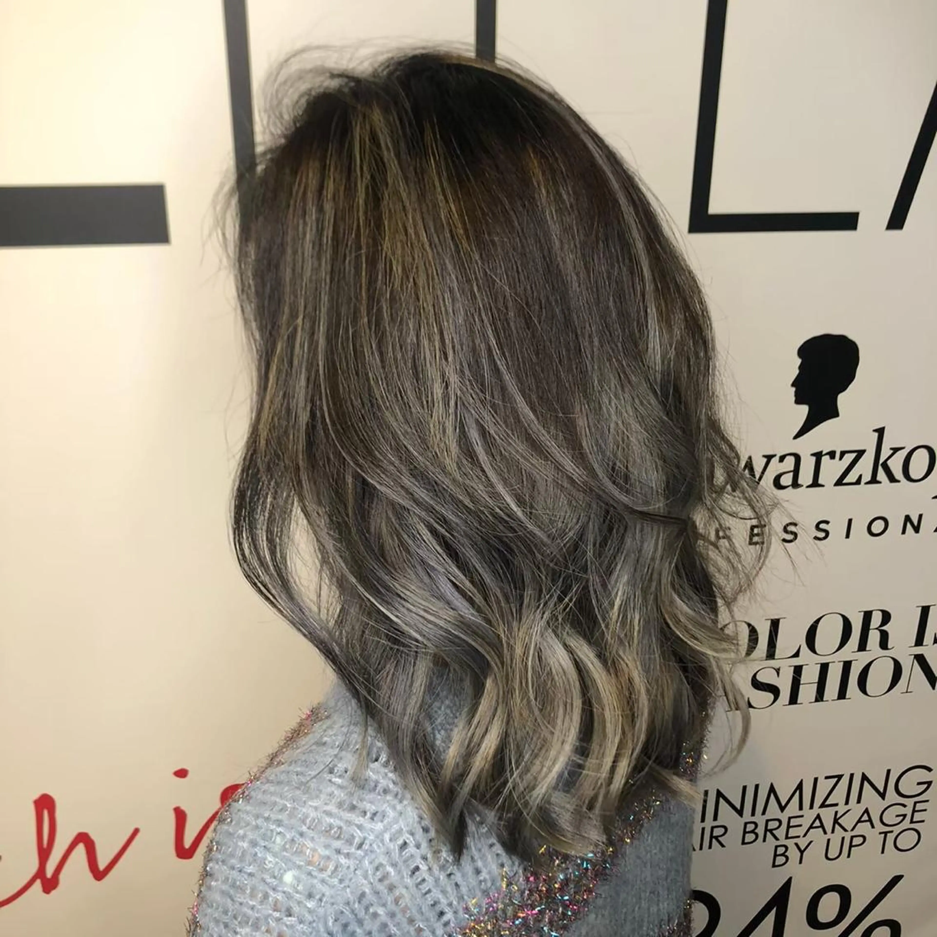 ミディアム カラー ハイライトカラー 外国人風カラー ハイライト カット 髪質改善×透明感× トレンド/杉田 圭のヘアスタイル