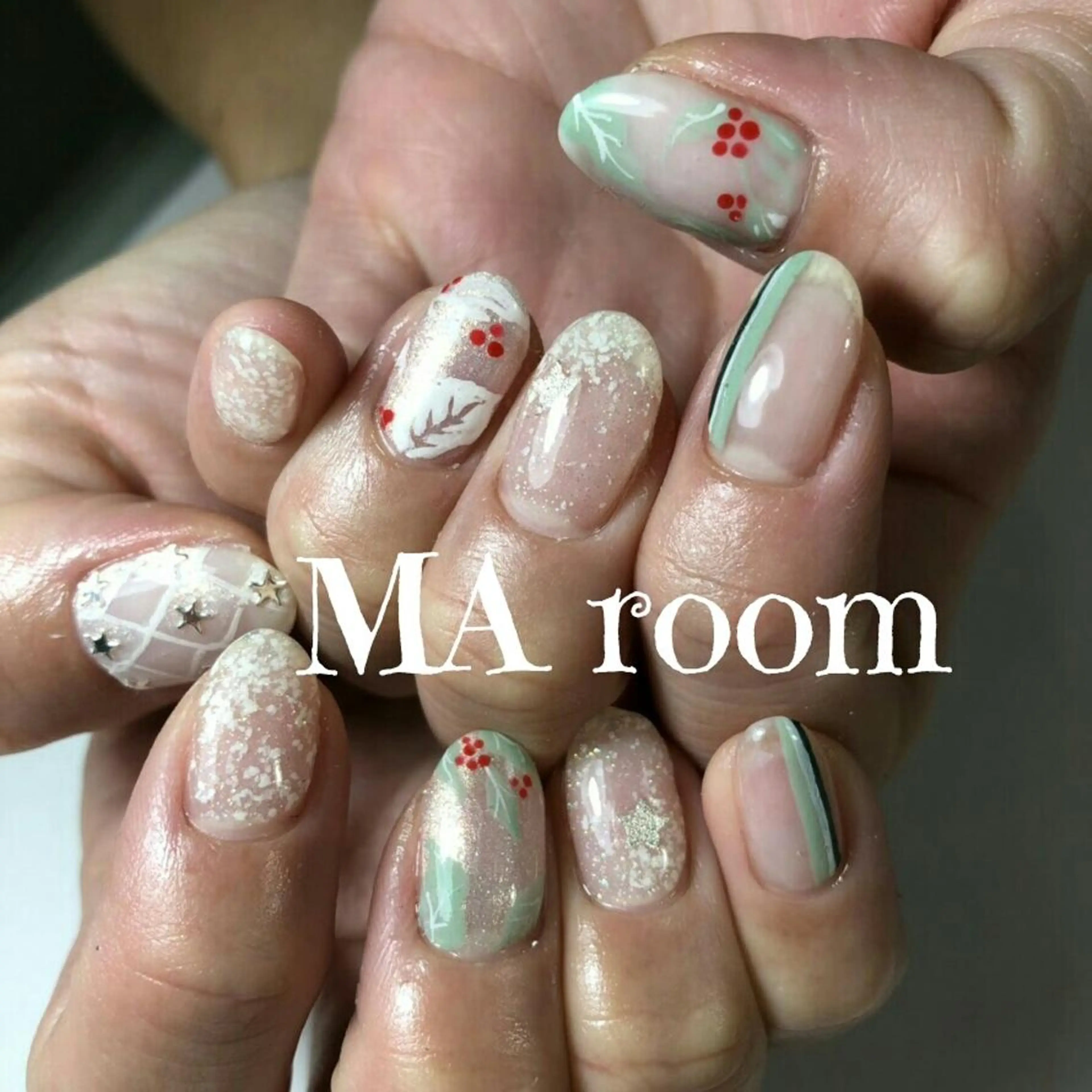 ネイル ＆MERCI所属・&MERCI nail maoのネイルデザイン