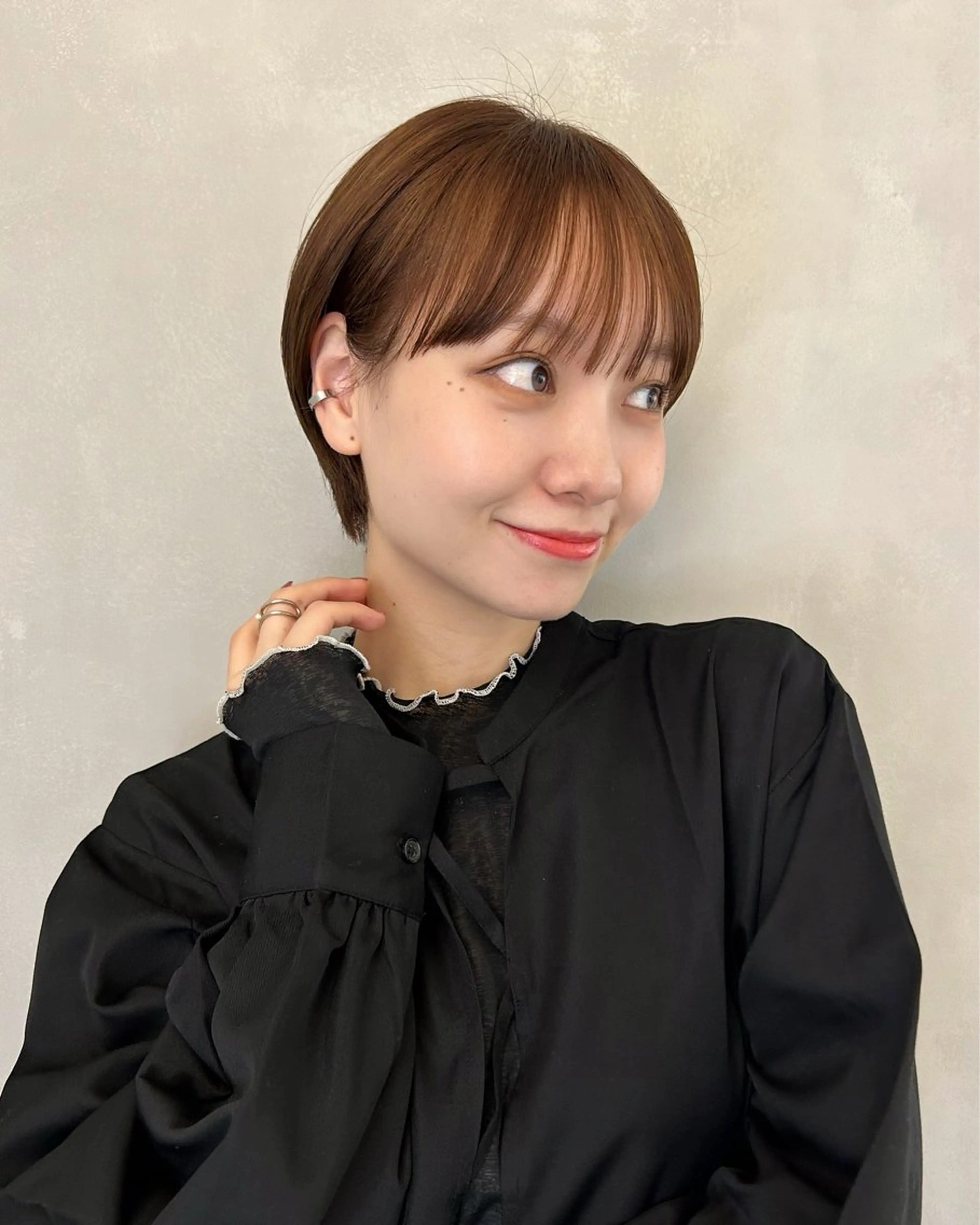 ショート カラー ショートヘア カット ヘアカラー トリートメント ❤️ショートカット ・顔周りカット❤️のヘアスタイル