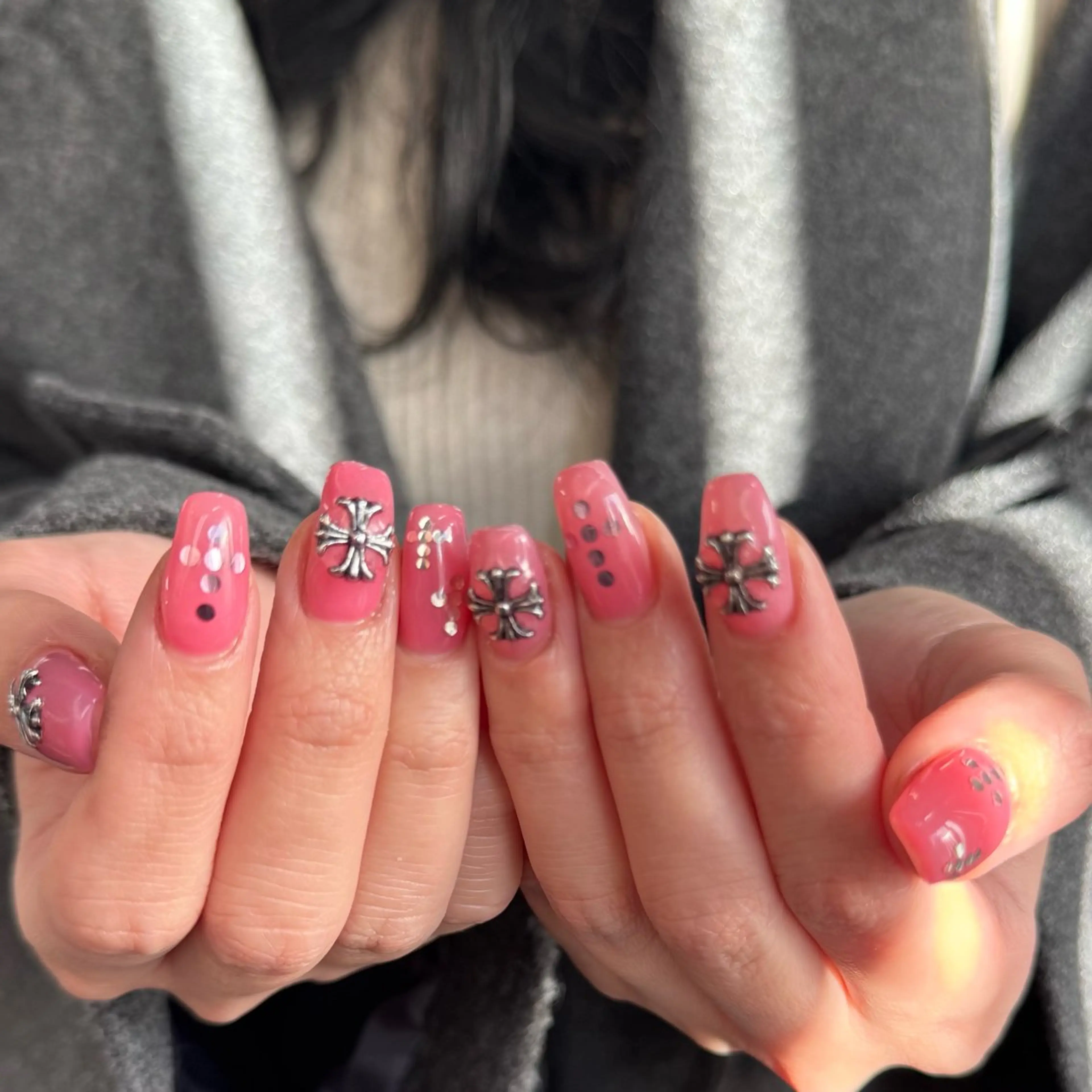 ミディアム 小川 柚香のネイルデザイン