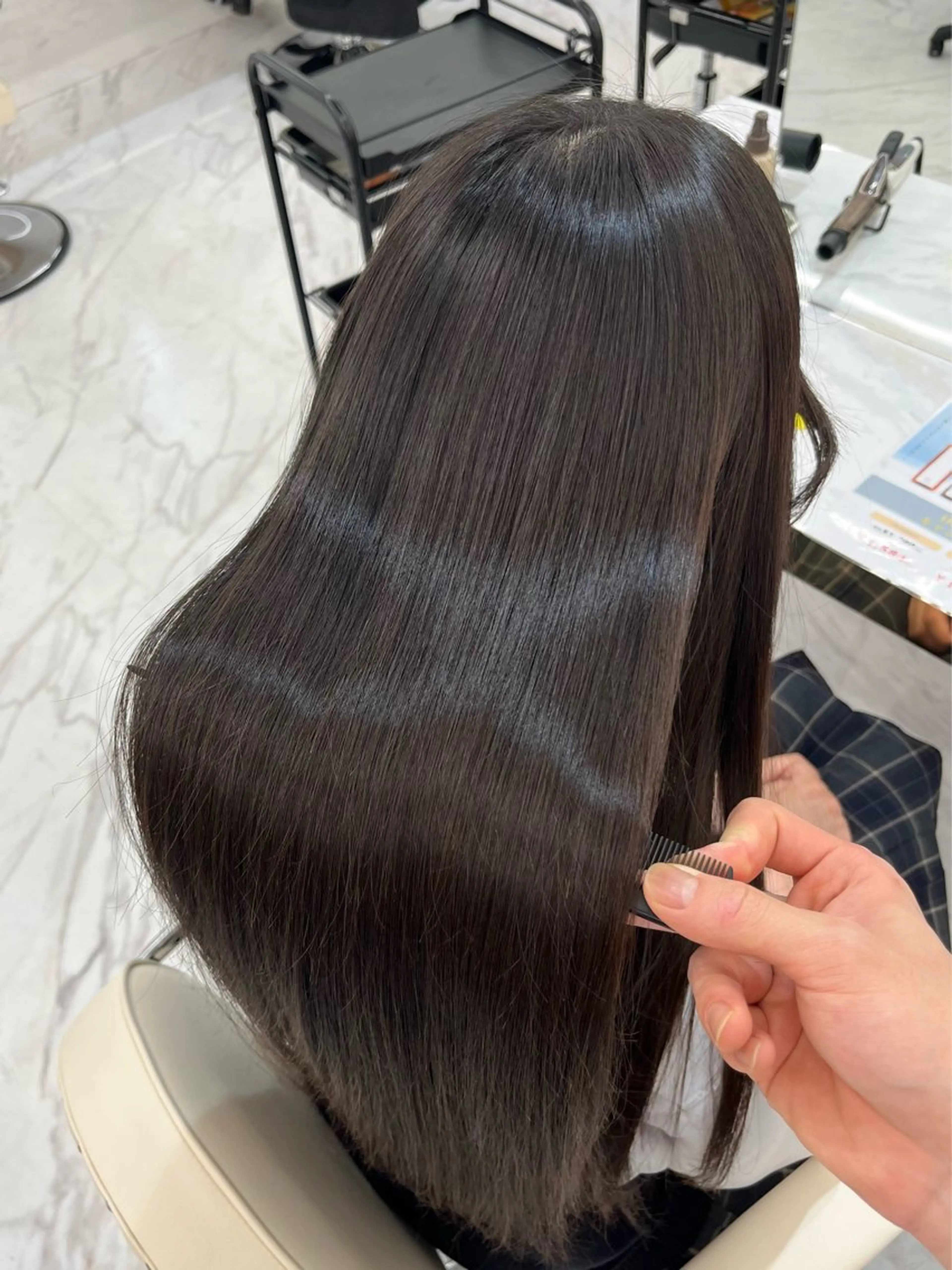 ロング 髪質改善縮毛矯正🫧 村上蒼生のヘアスタイル