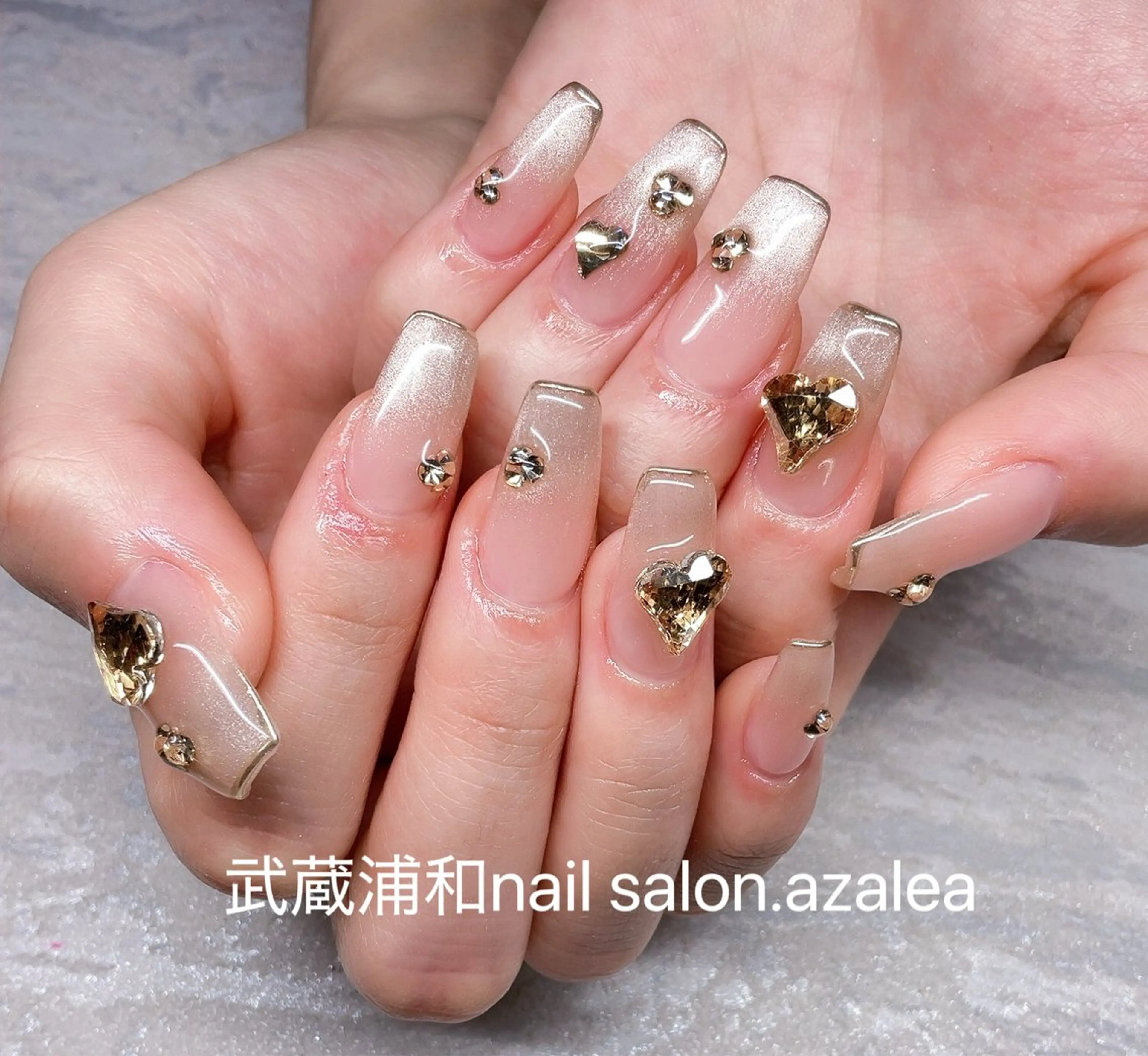 ネイル ハンドネイル R inのネイルデザイン